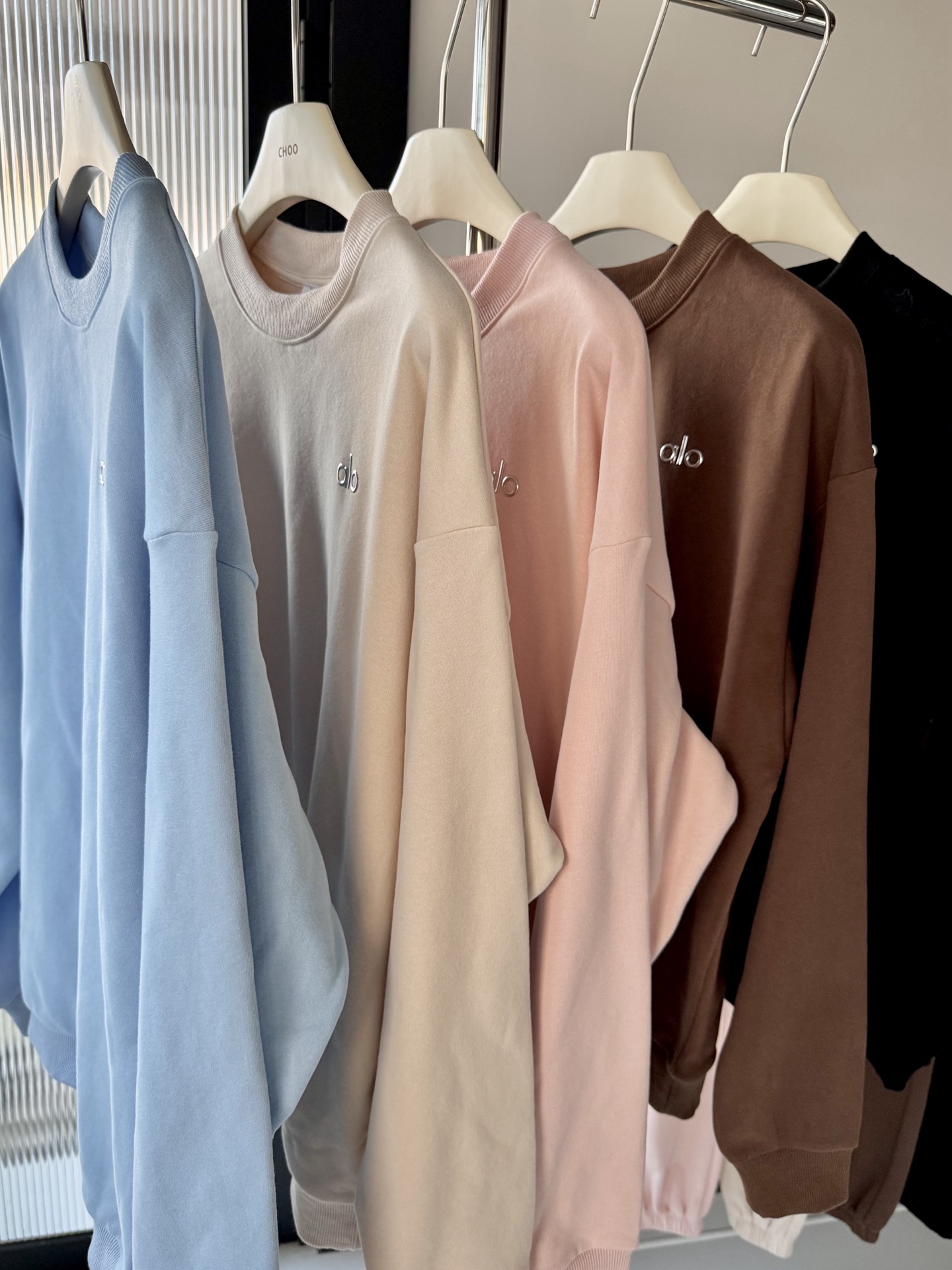 Alo long sleeve lounge pink yoga