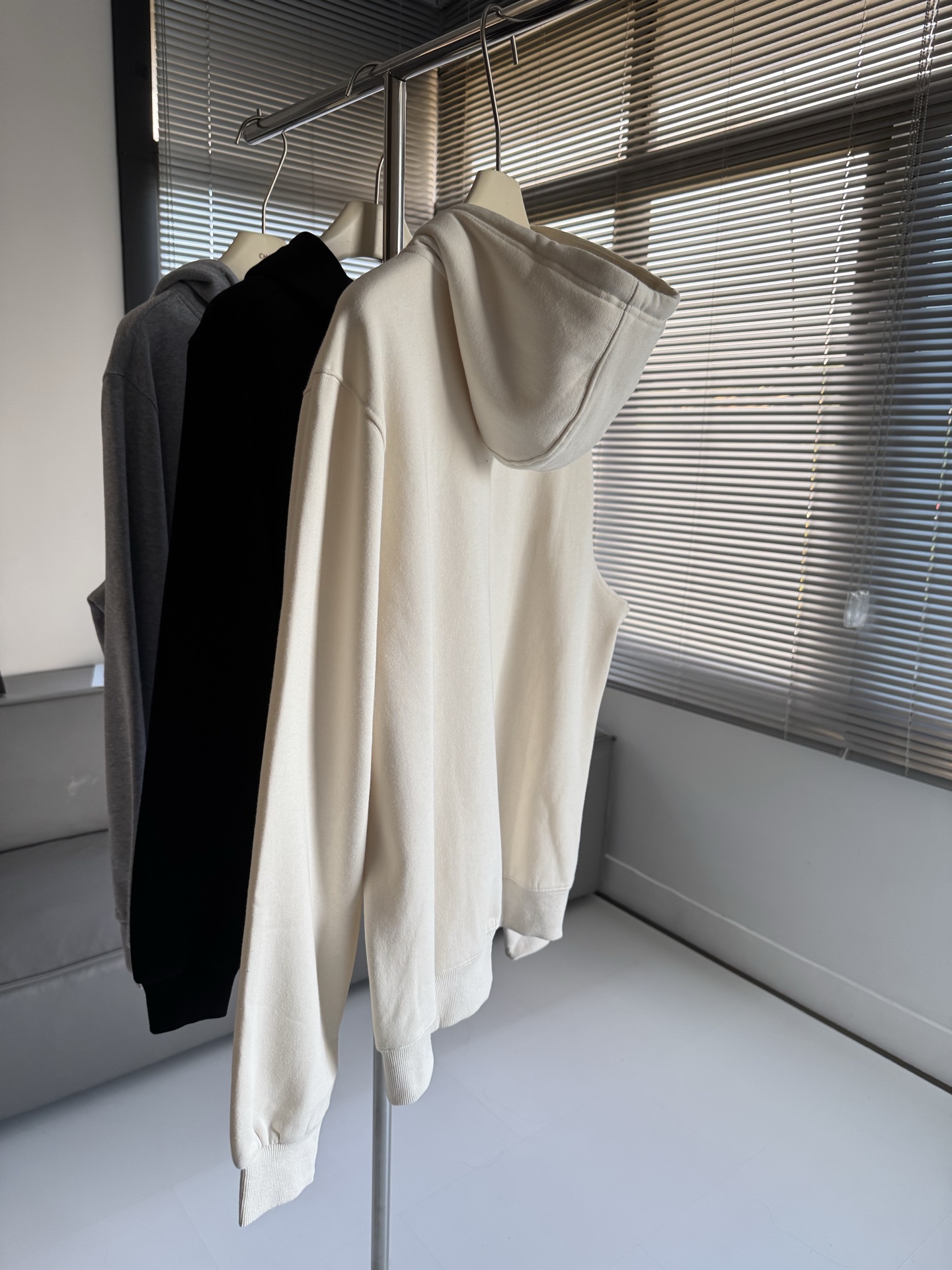 Alo Accolade jacket lounge ivory yoga