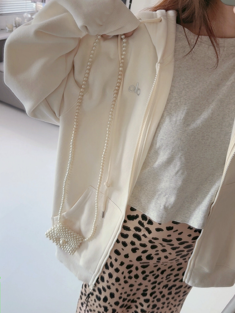Alo Accolade jacket lounge ivory yoga