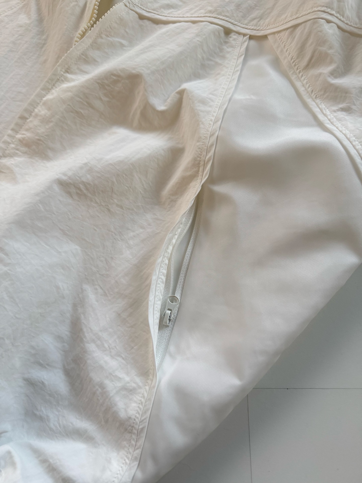Alo jacket everyday white yoga