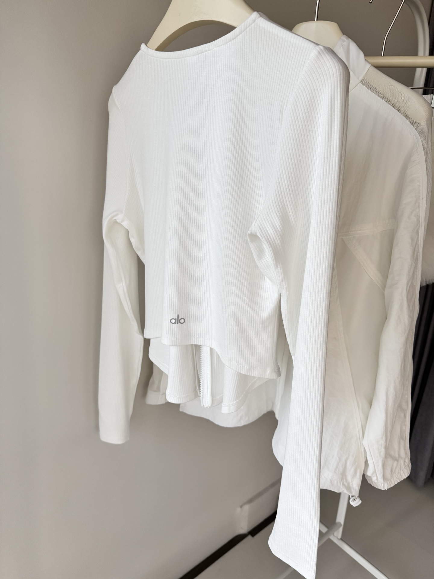 Alo jacket everyday white yoga