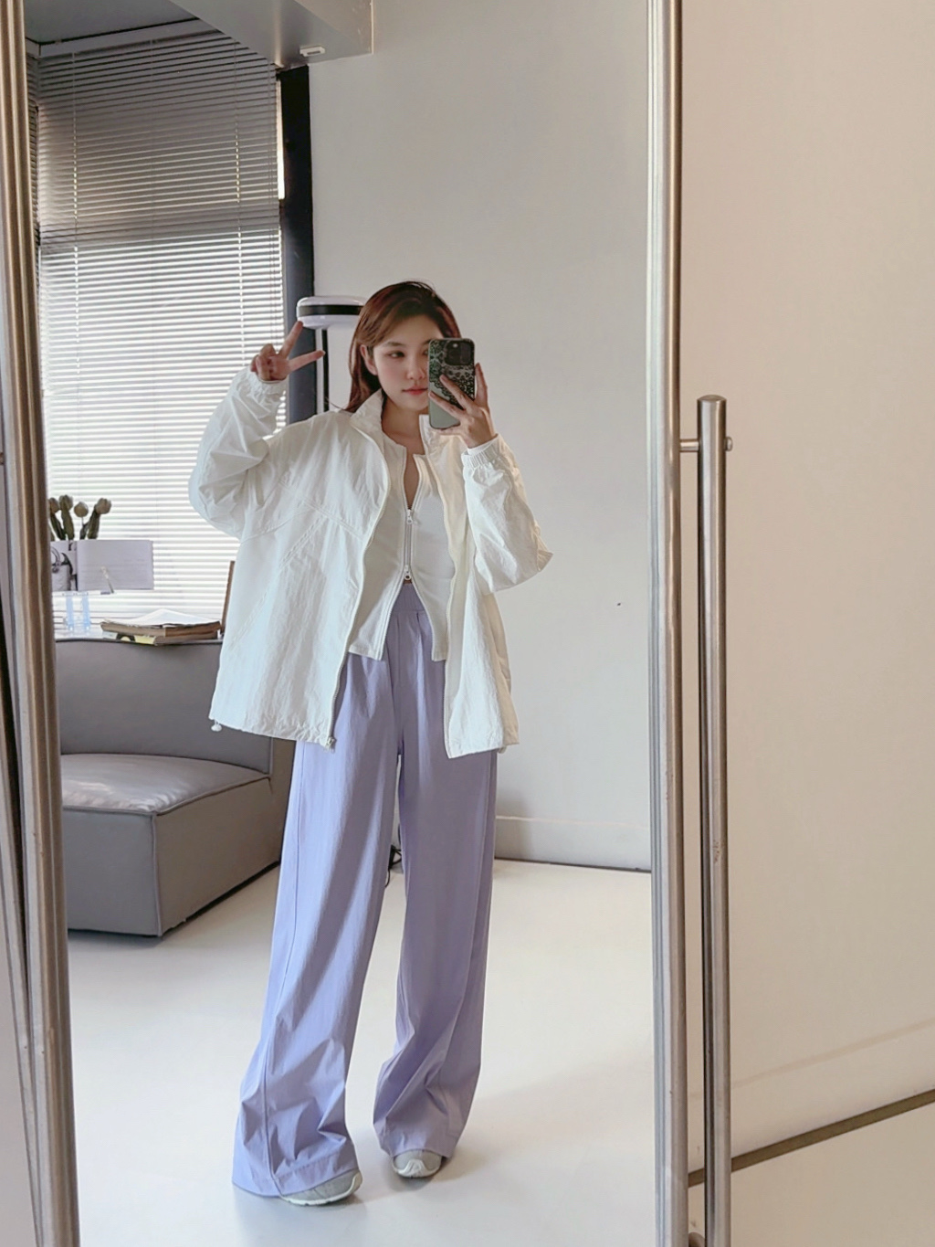 Alo Jacket White yoga