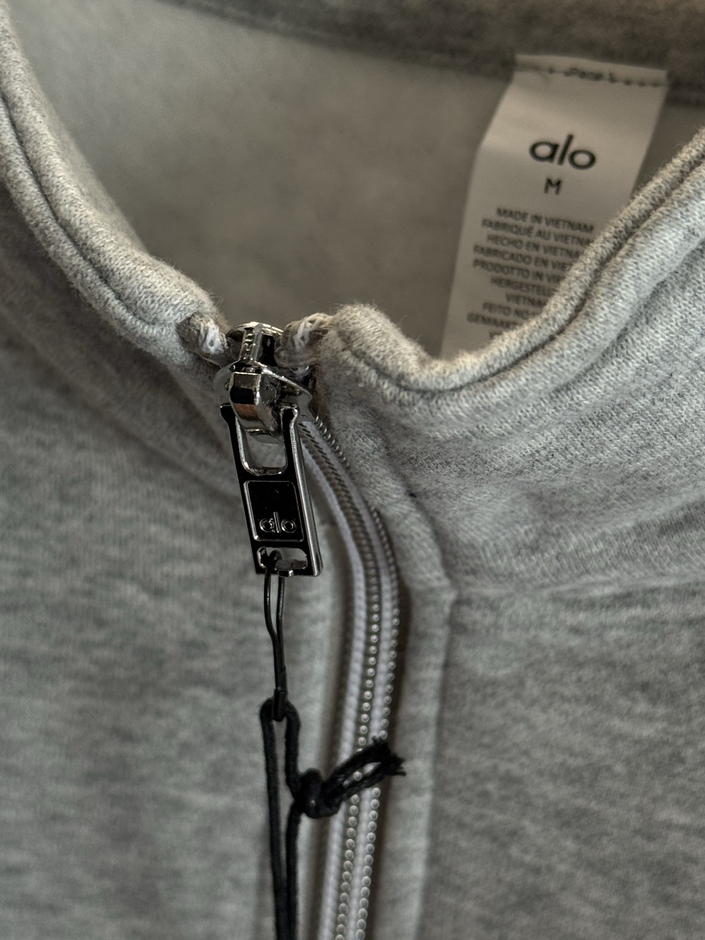 Alo long sleeve lounge gray yoga