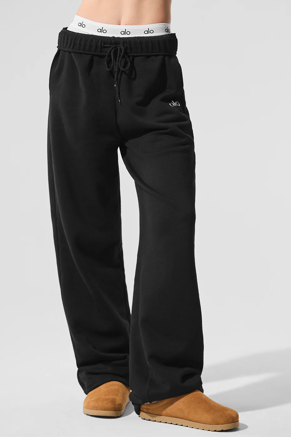Alo Leggings Accolade Straight Leg Sweatpant yoga