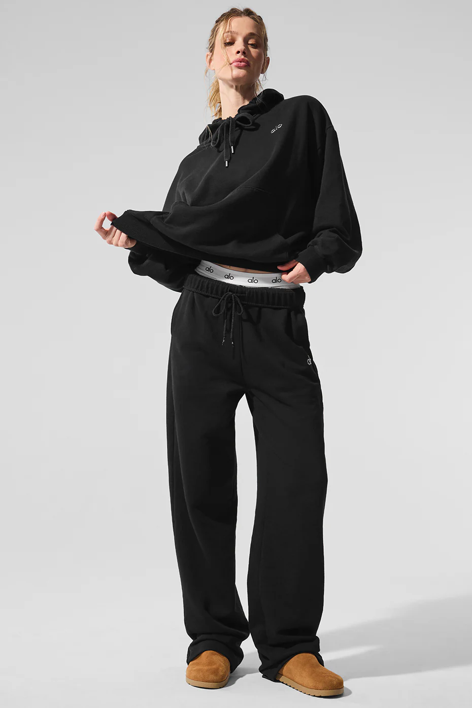 Alo Leggings Accolade Straight Leg Sweatpant yoga