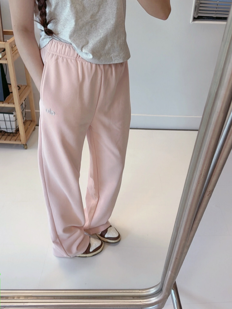 Alo men s bottoms lounge pink yoga