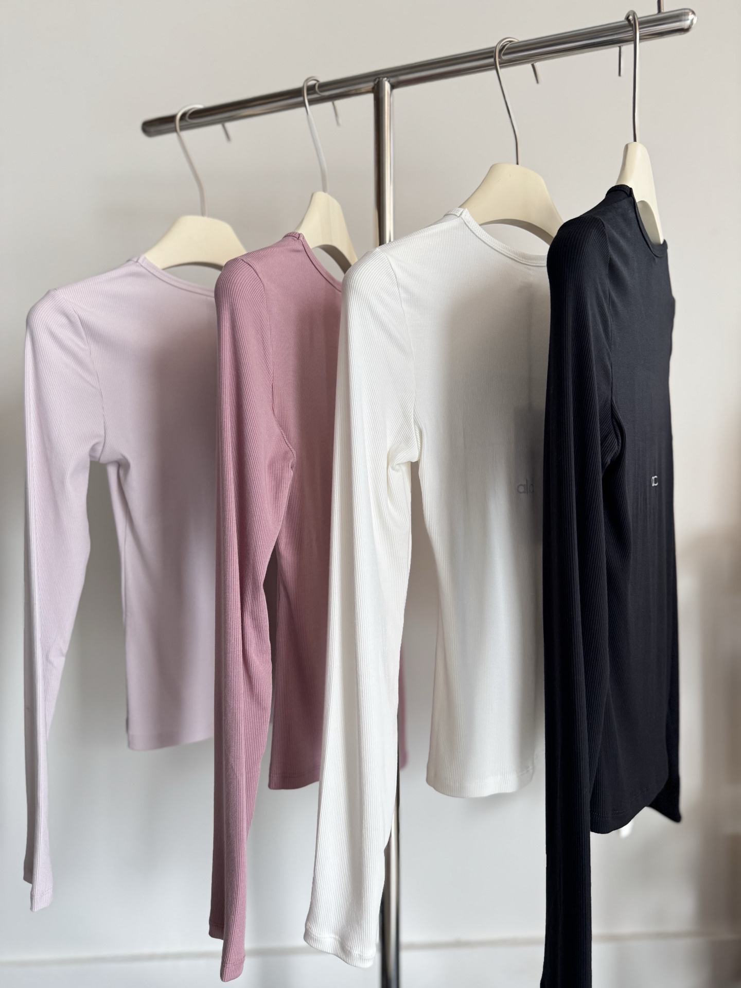 Alo long sleeve everyday light pink dusty rose ivory black yoga