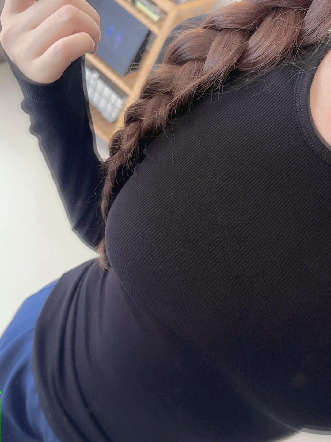 Alo long sleeve lounge black yoga