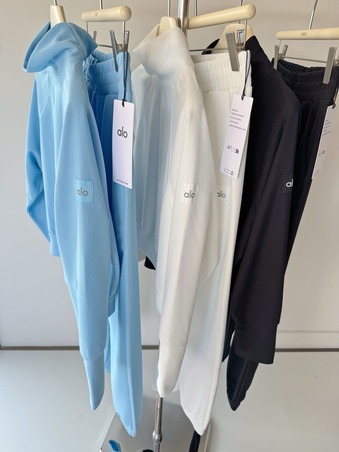 Alo Waffle Weekend Escape Mock Neck Long Sleeve long sleeve lounge light blue yoga