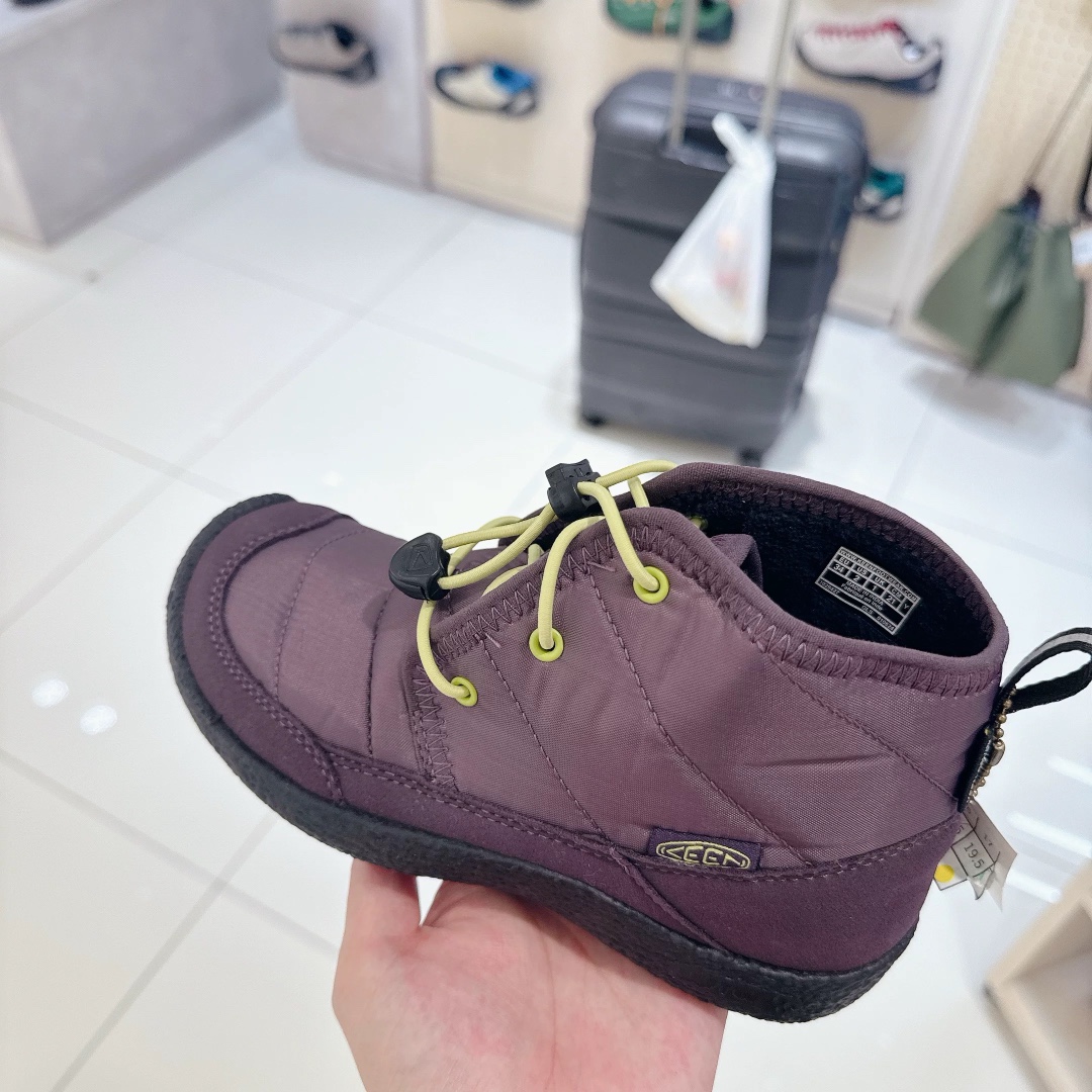 图片[8]-新色 Keen 马球加绒靴 这双加绒马球靴更不会让你失望 上jio很露营风 撞色的配色绝绝子又好看 鞋口鞋舌鞋垫加绒设计保暖效果刚刚好！ 松紧鞋带方便小朋友自己穿脱真的很值得入手一双试试！尺码26-37-选品中心