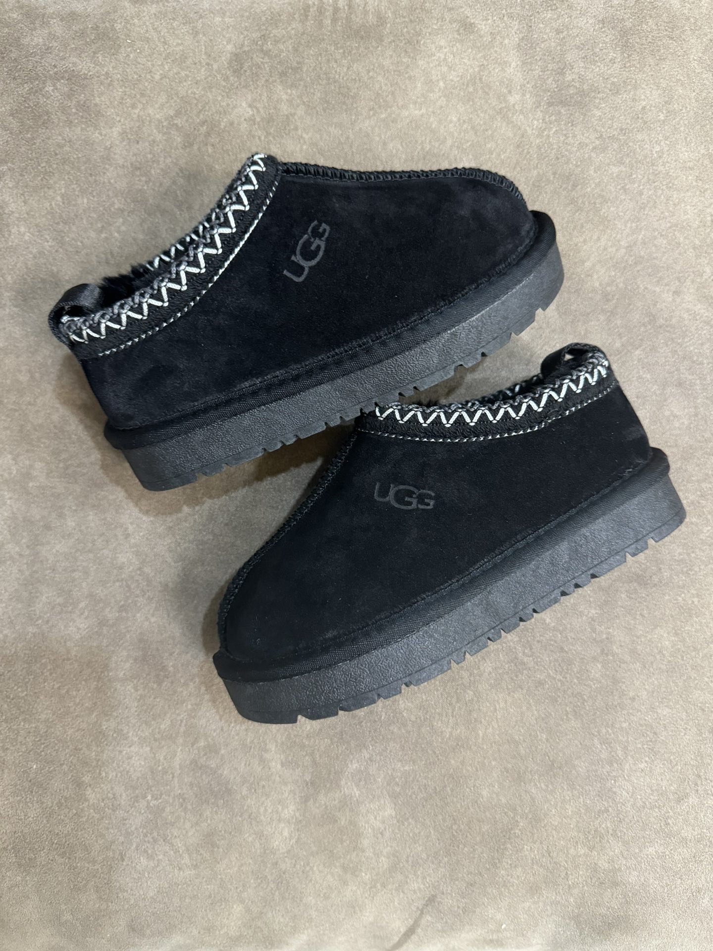 图片[7]-新色出货 UGG民族风毛毛拖短筒雪地靴童鞋保暖棉鞋童鞋 尺码25-37-选品中心