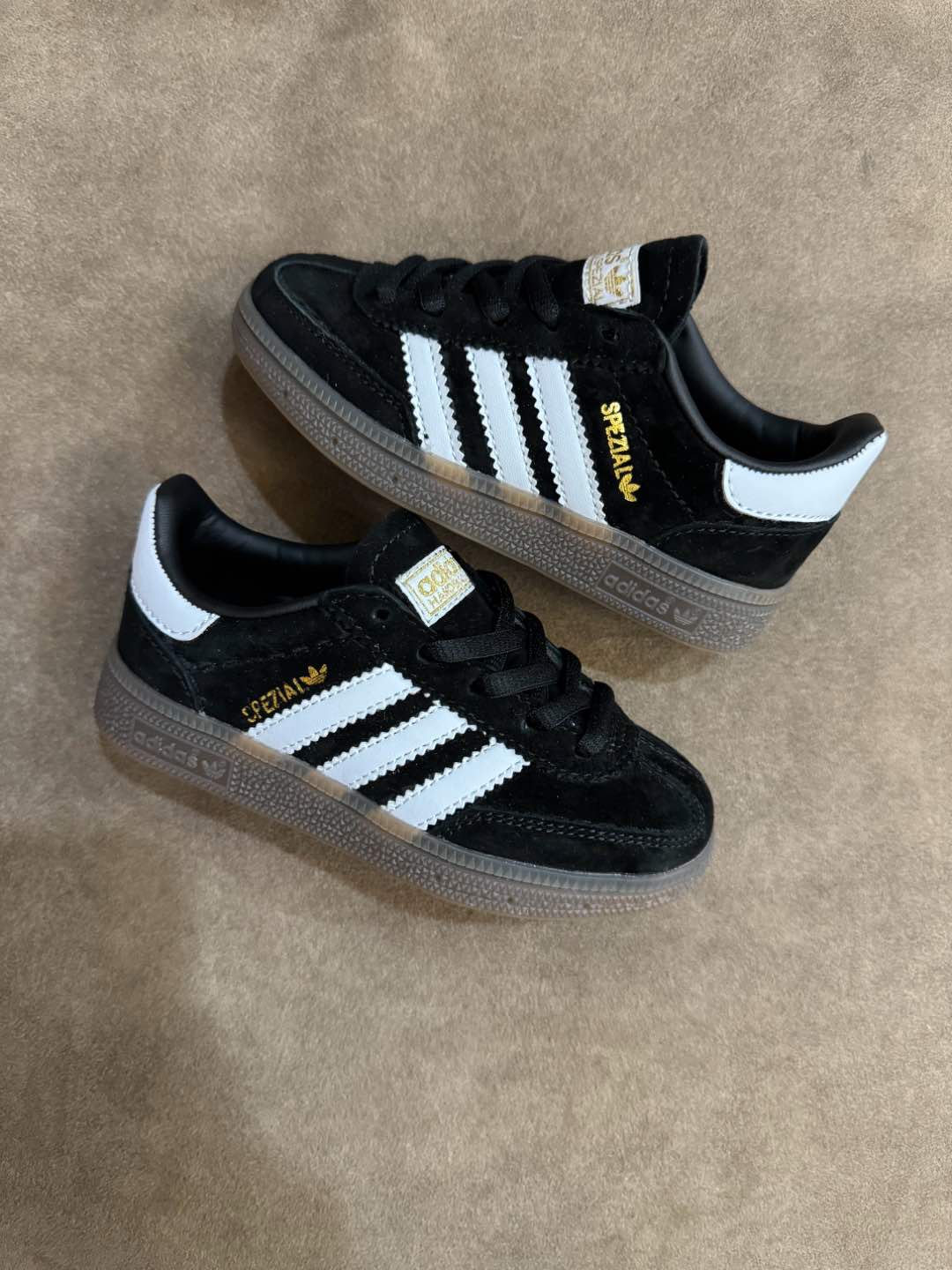 图片[7]-新款德训3代 adidas SPEZIAL 儿童鞋猪八皮德训鞋运动鞋 时尚百搭 防滑减震 低帮 儿童板鞋 尺码24-37 .-选品中心