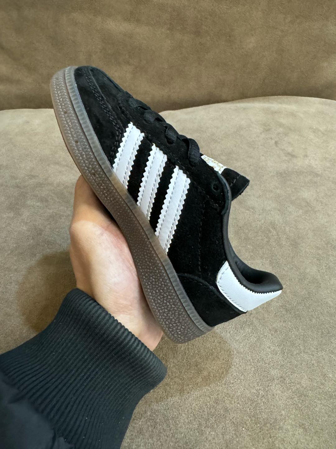 图片[2]-新款德训3代 adidas SPEZIAL 儿童鞋猪八皮德训鞋运动鞋 时尚百搭 防滑减震 低帮 儿童板鞋 尺码24-37 .-选品中心