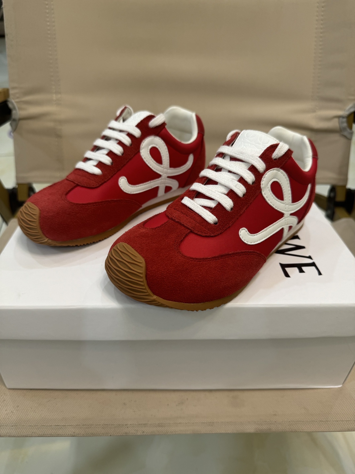 图片[7]-LOEWE罗意威阿甘德训鞋网红款真皮芭蕾拼色儿童运动鞋童鞋 王一博杨幂明星款欧洲站系男女童百搭跑步鞋户外炸街童鞋 尺码：26-37码-选品中心