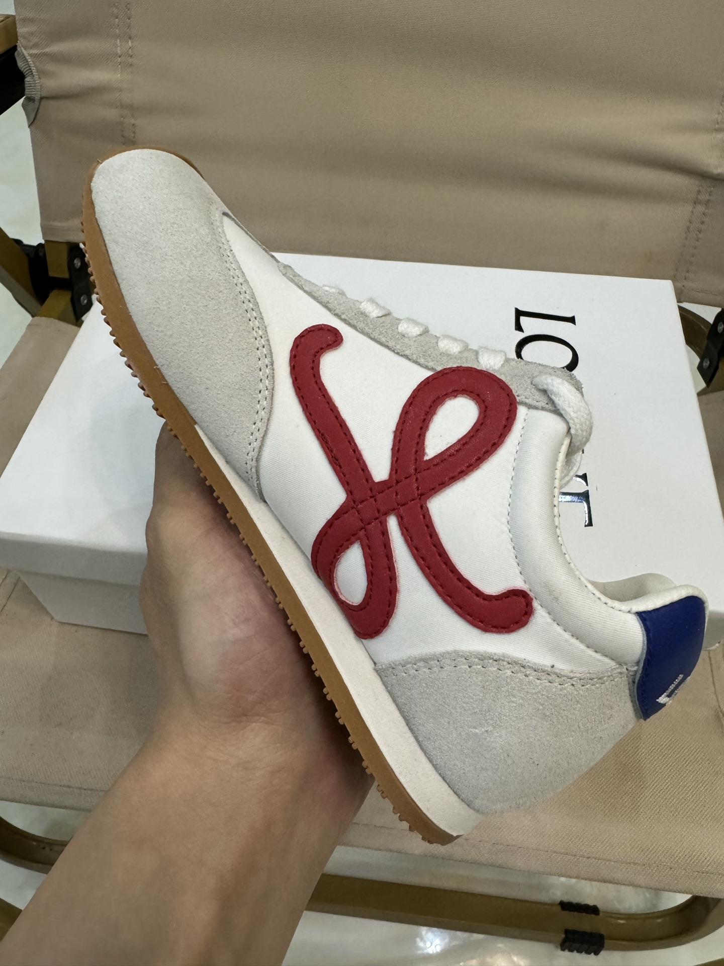 图片[2]-LOEWE罗意威阿甘德训鞋网红款真皮芭蕾拼色儿童运动鞋童鞋 王一博杨幂明星款欧洲站系男女童百搭跑步鞋户外炸街童鞋 尺码：26-37码-选品中心