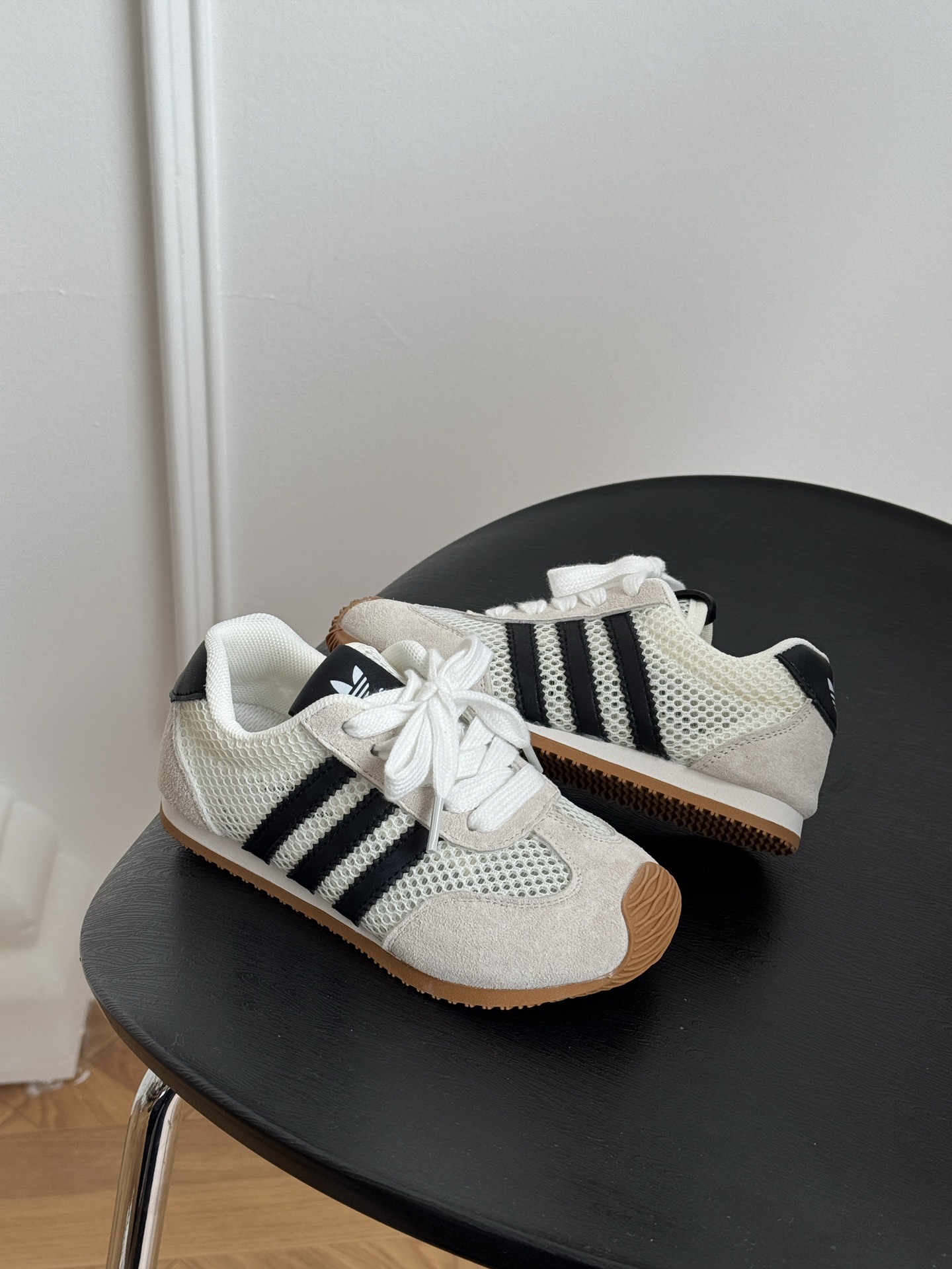 图片[3]-阿迪三叶草猪八皮镂空大网春夏新款女童透气网面休闲鞋软底轻便阿甘鞋 尺码 26-37-选品中心