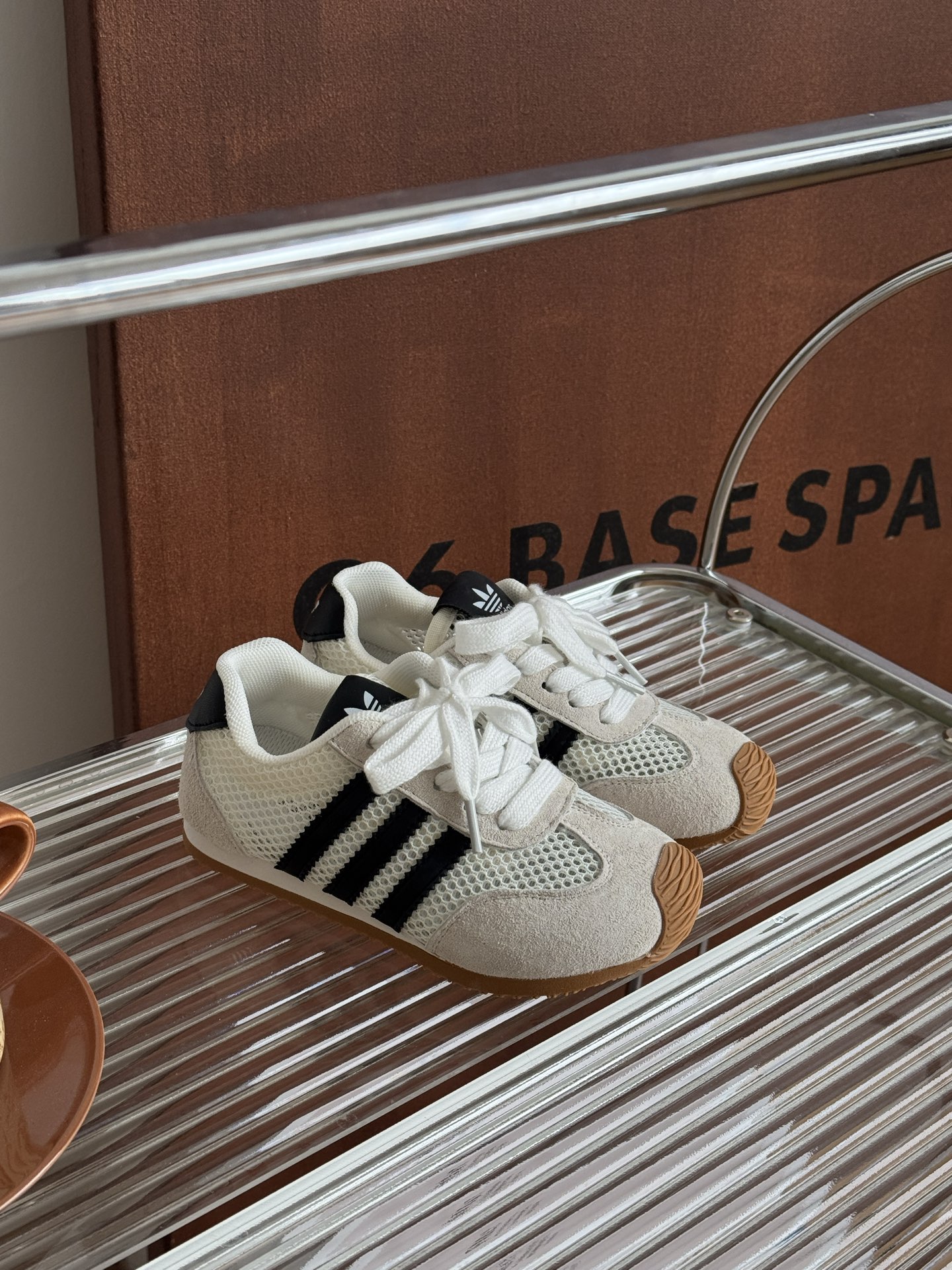 图片[5]-阿迪三叶草猪八皮镂空大网春夏新款女童透气网面休闲鞋软底轻便阿甘鞋 尺码 26-37-选品中心