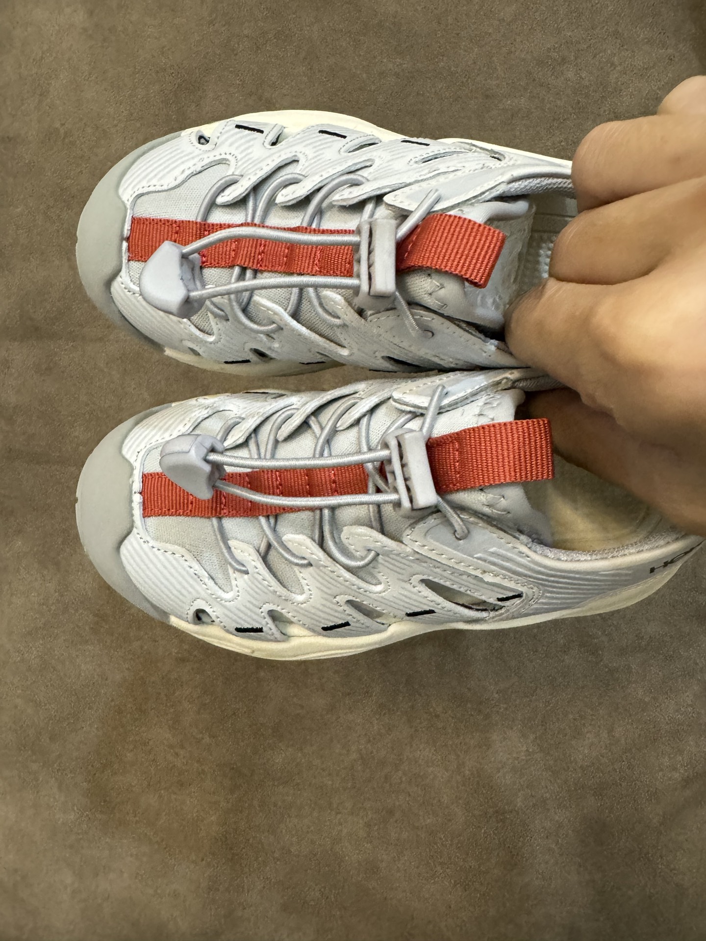 图片[2]-HOKA包头凉鞋徒步机能防滑登山越野户外运动溯溪凉鞋 HOKA霍帕拉系列造型男女夏季沙滩凉鞋 尺码 26-37-选品中心