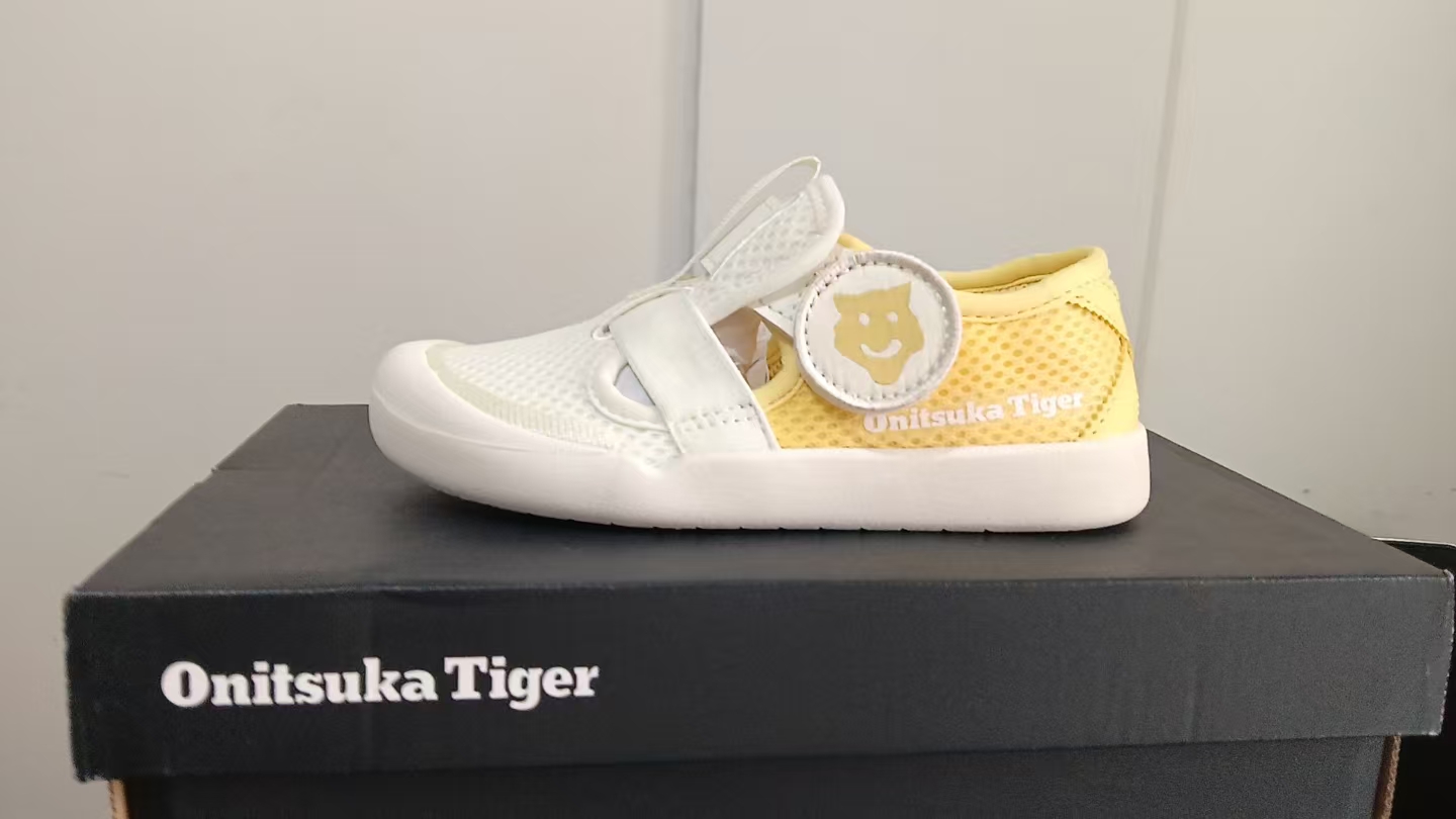 图片[5]-鬼冢虎夏季网面包头凉鞋 沙滩鞋凉鞋22-35 包头镂空户外溯溪凉鞋户外凉鞋💫采用弹力扣设计，方便宝贝穿脱🤩镂空网鞋面，清爽透气💨让双脚👣-选品中心