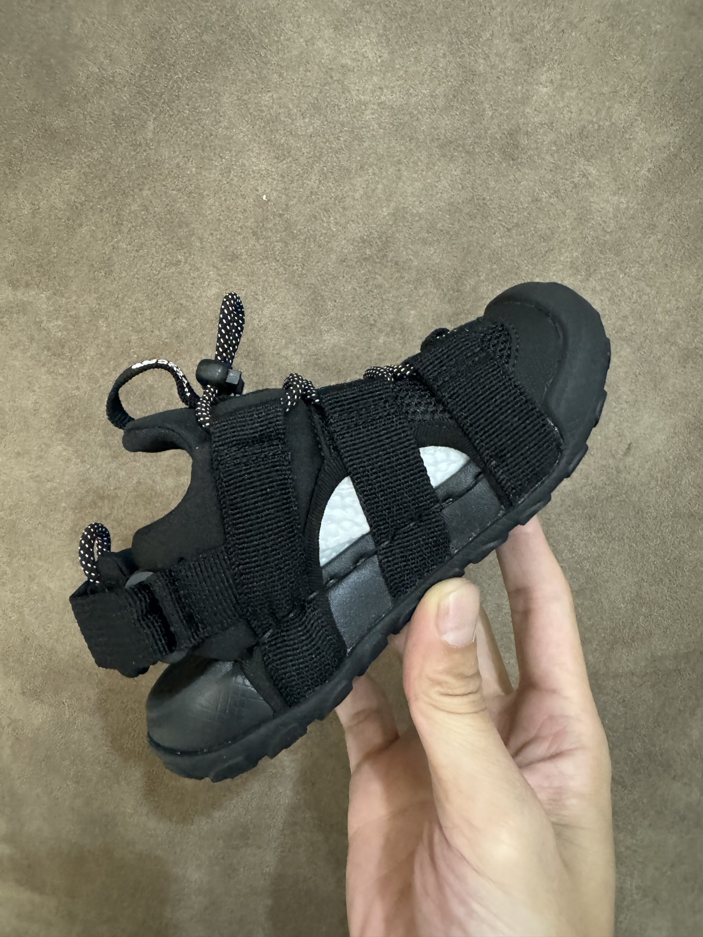 图片[6]-北面包头凉鞋户外沙滩鞋26—37 包头镂空户外溯溪凉鞋 采用弹力扣设计，方便宝贝穿脱，清爽透气💨让双脚👣在炎炎夏日也能保持清爽 鞋底防滑耐磨-选品中心