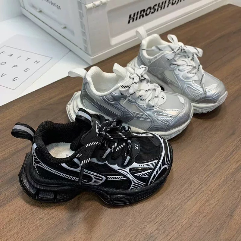 图片[7]-新色 巴黎新款网纱儿童魔术贴老爹鞋 尺码：26-37码 经典巴黎世家老爹鞋🆕 网纱设计，透气又舒适☁️ 魔术贴设计，穿脱方便✌🏻-选品中心