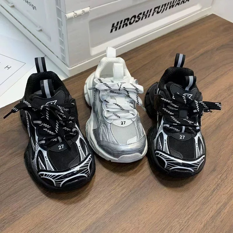 图片[5]-新色 巴黎新款网纱儿童魔术贴老爹鞋 尺码：26-37码 经典巴黎世家老爹鞋🆕 网纱设计，透气又舒适☁️ 魔术贴设计，穿脱方便✌🏻-选品中心