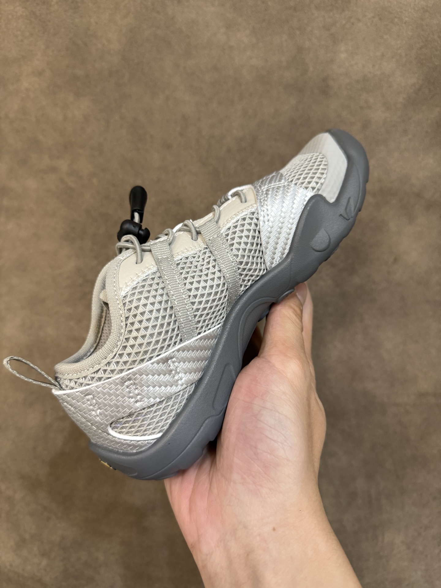 图片[5]-New Balance/NB MT10 系列高圆圆同款轻便赤足童低帮薄底鞋休闲跑步鞋 尺码26-37 采用弹力扣设计，方便宝贝穿脱🤩透气网鞋面，清爽透气💨让双脚👣在炎炎夏日也能保持清爽 鞋底防滑耐磨-选品中心