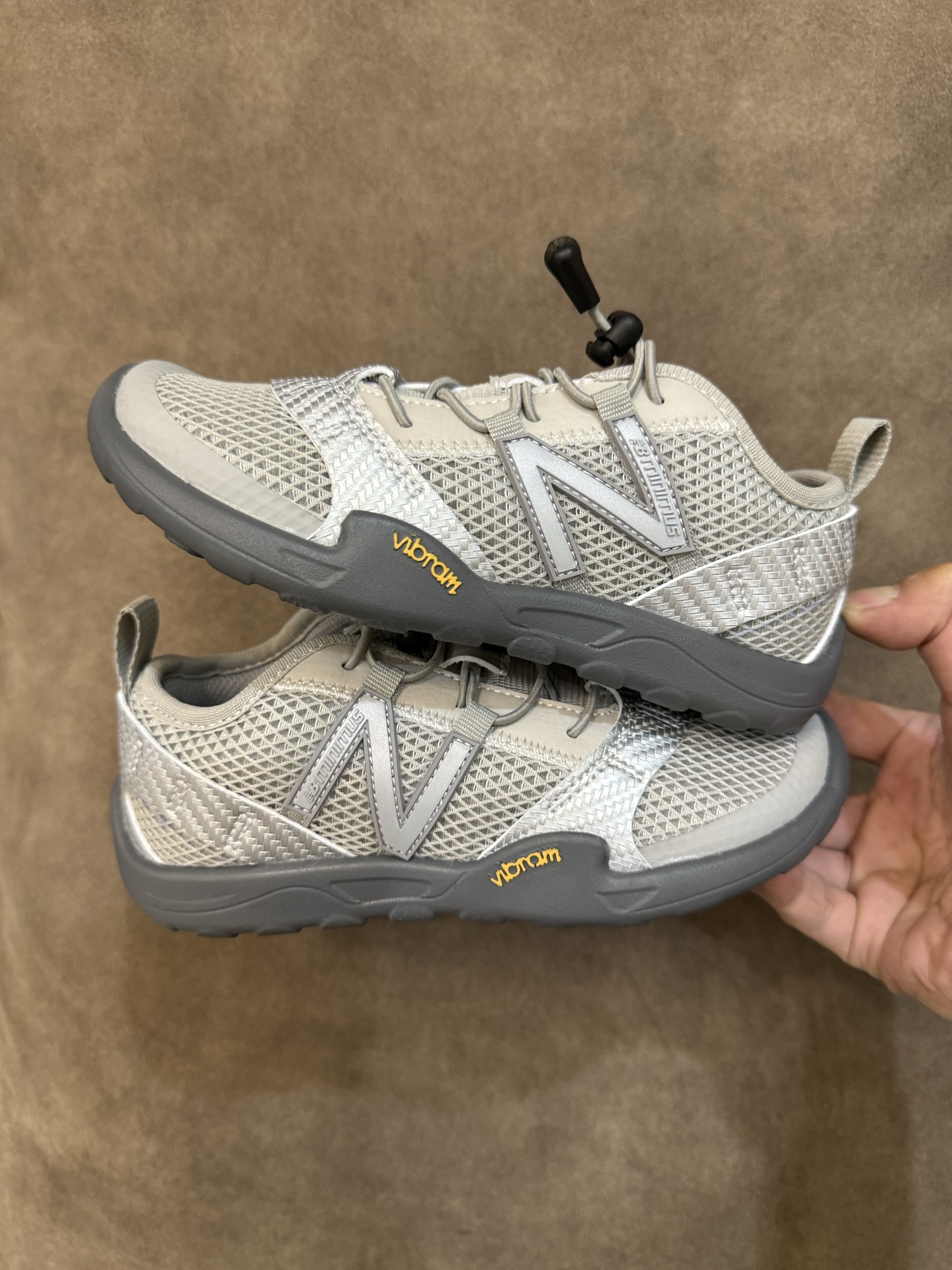 图片[9]-New Balance/NB MT10 系列高圆圆同款轻便赤足童低帮薄底鞋休闲跑步鞋 尺码26-37 采用弹力扣设计，方便宝贝穿脱🤩透气网鞋面，清爽透气💨让双脚👣在炎炎夏日也能保持清爽 鞋底防滑耐磨-选品中心