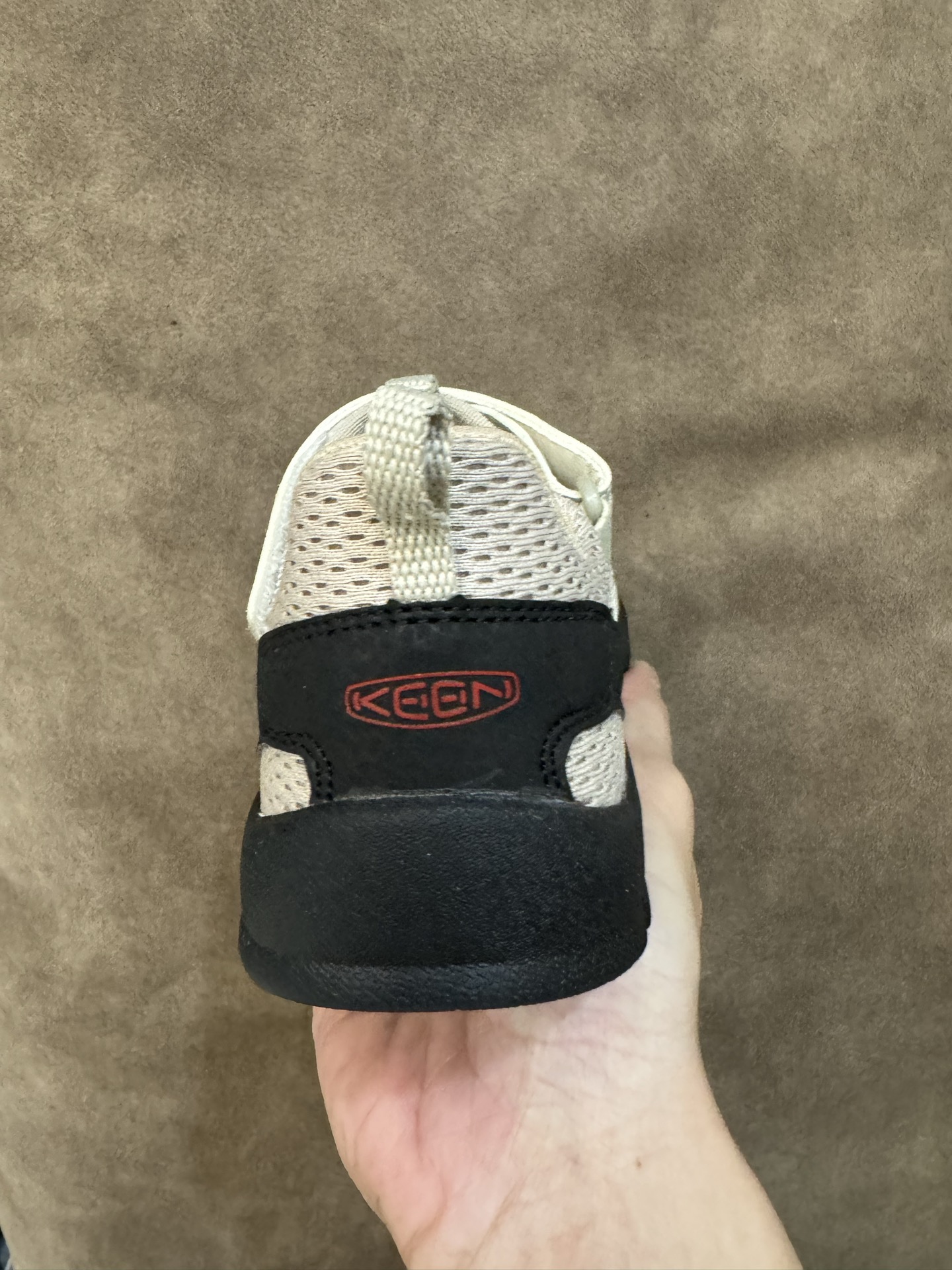 图片[4]-科恩潮牌户外魔术贴镂空儿童涉水溯溪凉鞋 尺码：26-37码 户外大佬潮牌⛺️ 优质尼龙材料镂空拼接，透气又舒适☁️ 橡胶耐磨防滑包头大底✅ 应对轻松不管是室内还是户外的各种地形✌🏻 高端客户必入单品❤️-选品中心