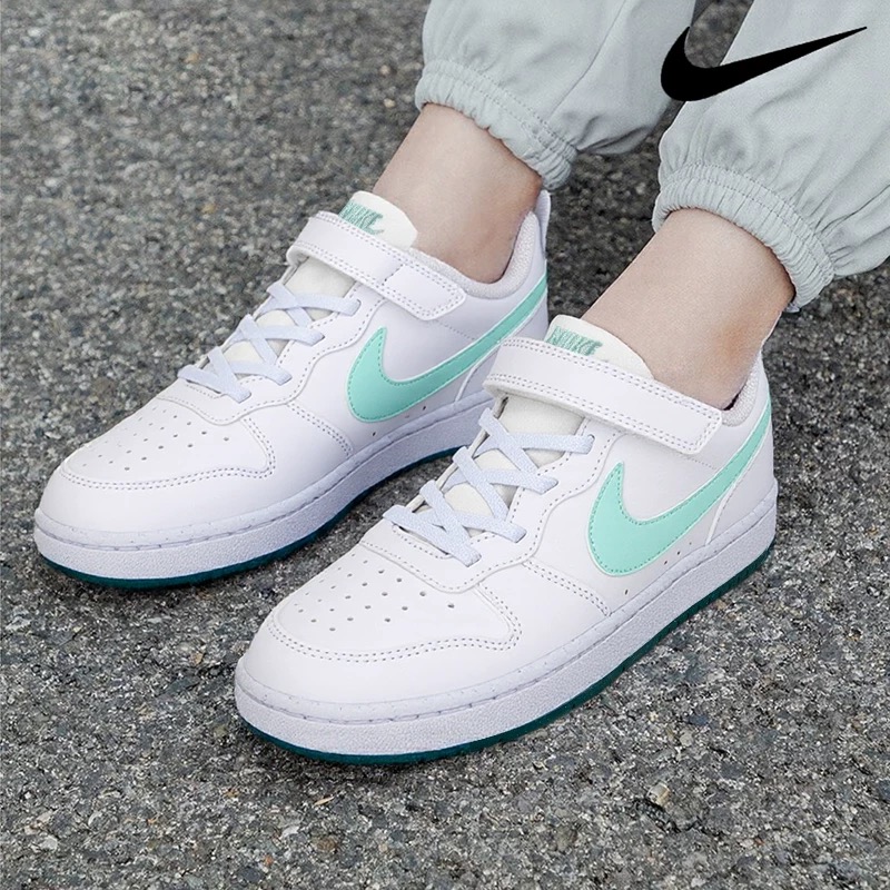 图片[8]-新色出货 NK 空军一号工装低帮魔术贴儿童板鞋小白鞋 尺码：22-37.5码 经典百搭板鞋小白鞋，学生时代必备❤️ 低帮魔术贴设计，穿脱方便✔️ 橡胶大底，耐磨防滑👍🏻 优质皮料拼接，质感满分💯-选品中心