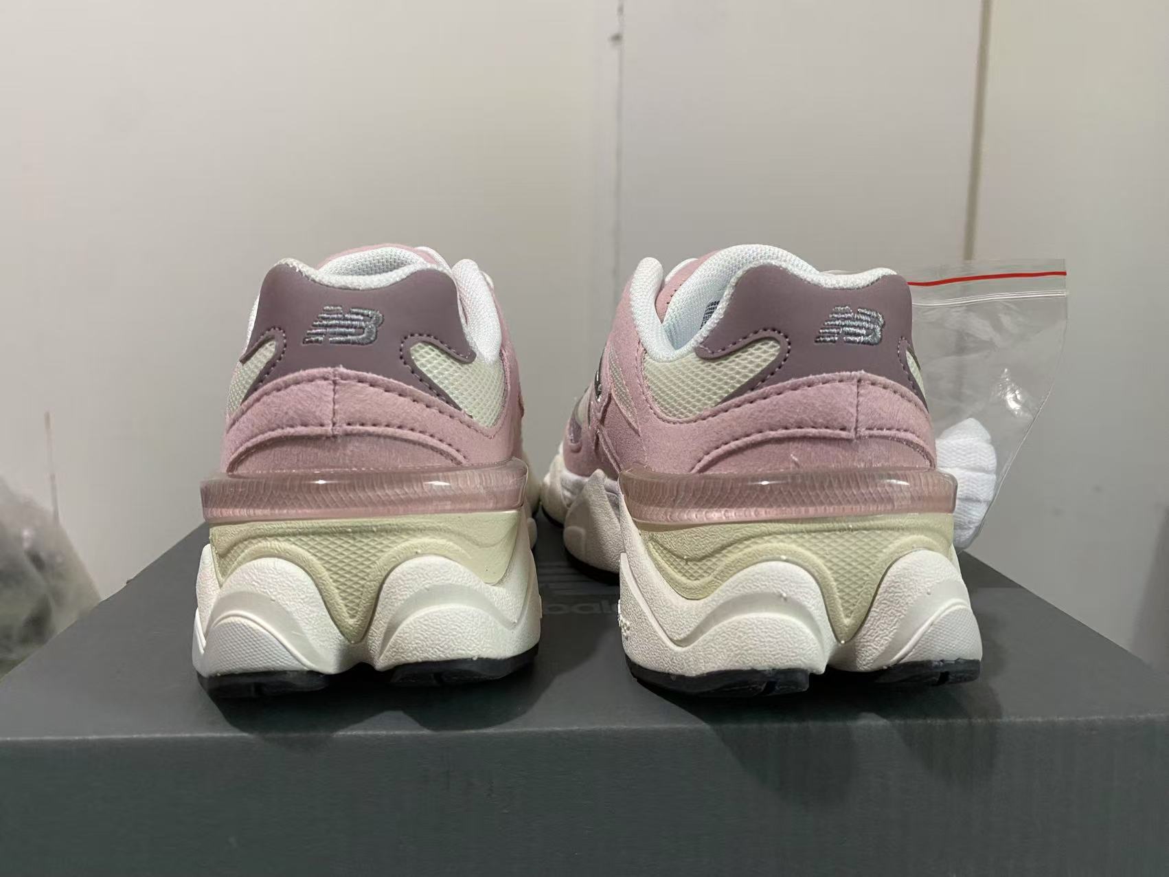 图片[4]-新色出放 NB9060松紧扣儿童老爹运动鞋 尺码：24-37码 经典NB9060老爹款🆕 松紧扣设计，附赠一对鞋带，穿脱方便✌🏻 老爹款式设计，百搭又时髦✨-选品中心