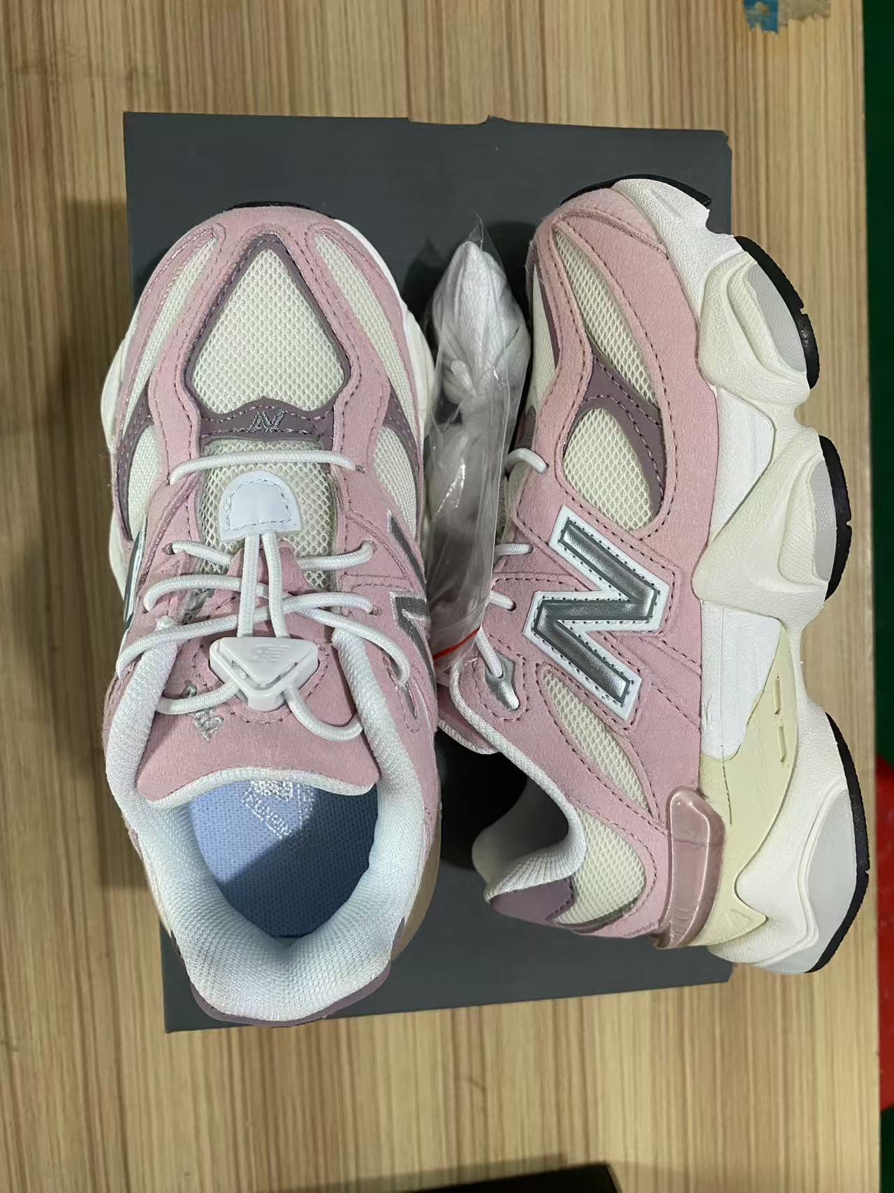 图片[6]-新色出放 NB9060松紧扣儿童老爹运动鞋 尺码：24-37码 经典NB9060老爹款🆕 松紧扣设计，附赠一对鞋带，穿脱方便✌🏻 老爹款式设计，百搭又时髦✨-选品中心