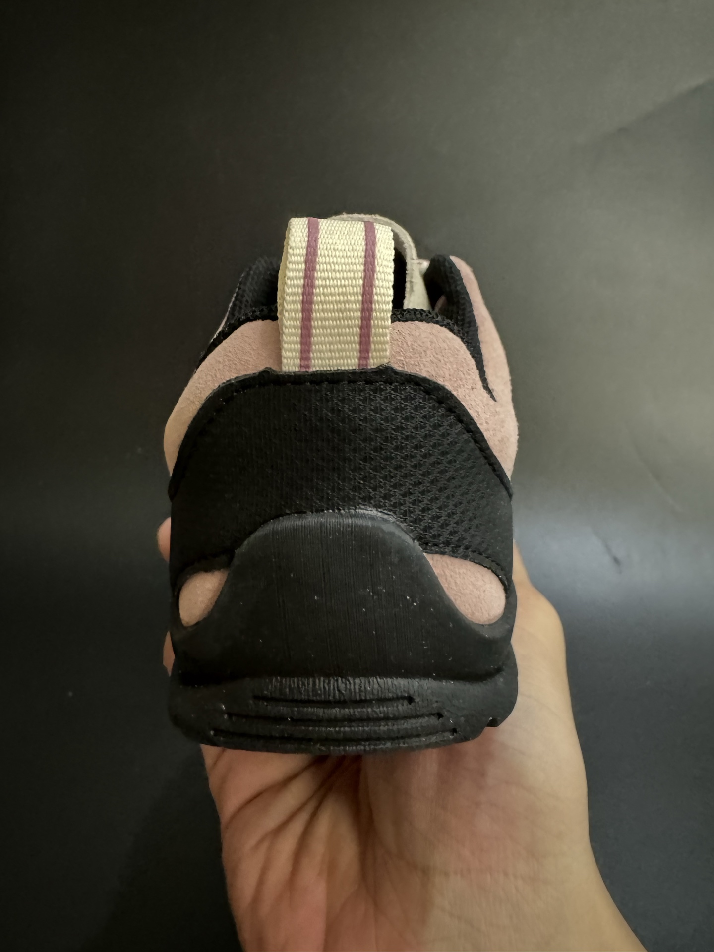 图片[8]-KEEN潮牌一代户外登山童鞋徒步登山运动鞋童鞋 户外登山运动 萌宝必备童鞋🔥 优质麂皮面料，防水材质✌🏻 橡胶耐磨防滑大底，脚感超赞👍🏻 丑萌丑萌的超可爱😍 尺码：26-37-选品中心