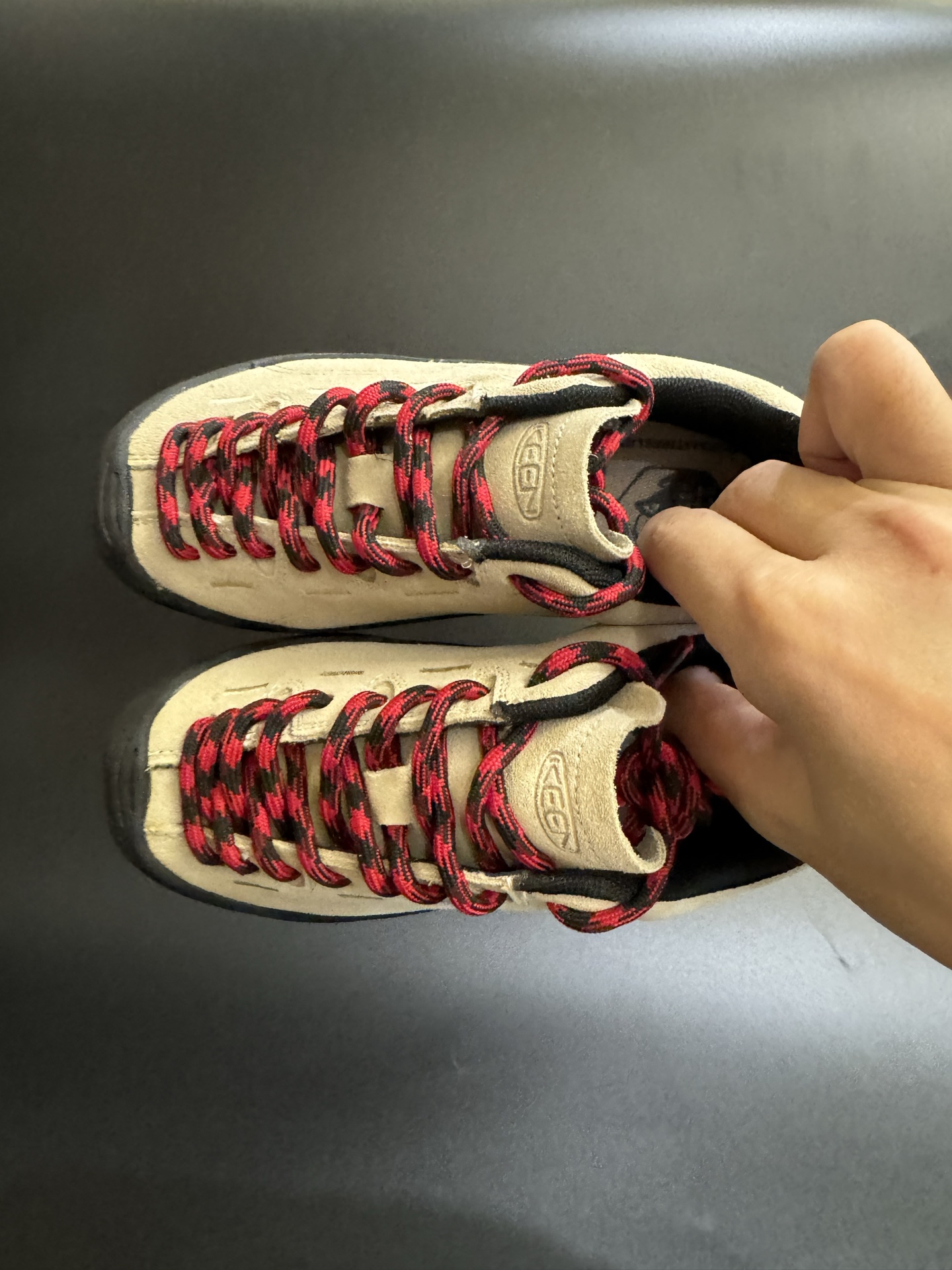 图片[2]-KEEN潮牌一代户外登山童鞋徒步登山运动鞋童鞋 户外登山运动 萌宝必备童鞋🔥 优质麂皮面料，防水材质✌🏻 橡胶耐磨防滑大底，脚感超赞👍🏻 丑萌丑萌的超可爱😍 尺码：26-37-选品中心