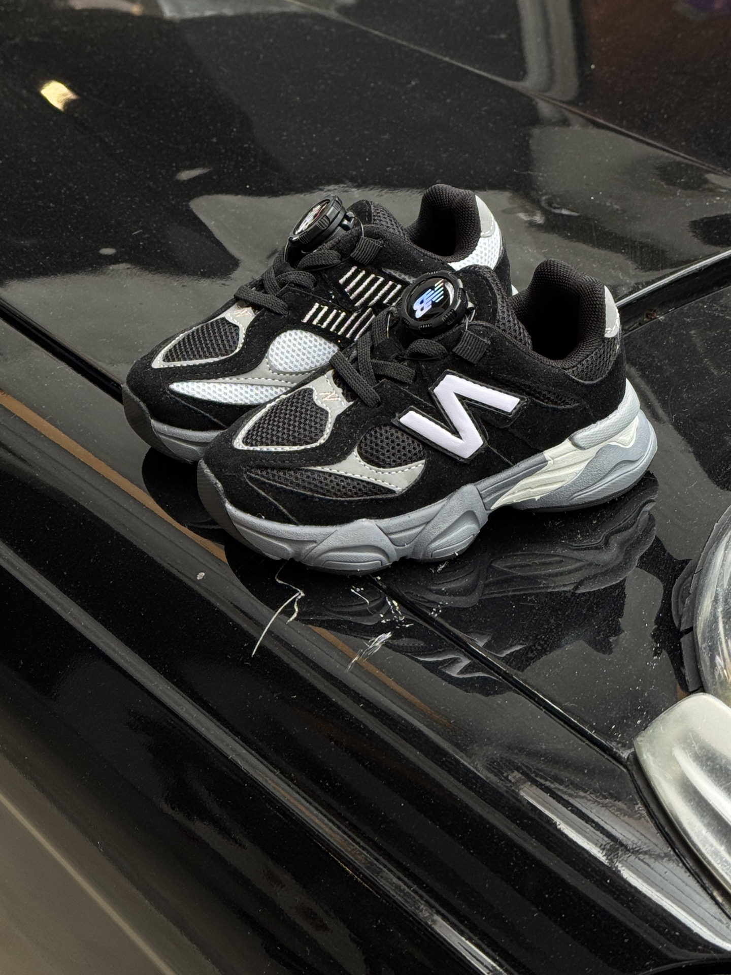 图片[3]-NB 9060旋钮扣儿童老爹鞋运动鞋跑步鞋24-37码 经典NB9060旋钮扣老爹款🆕旋钮扣扣设计，穿脱方便✌🏻老爹款式设计，百搭又时髦✨-选品中心