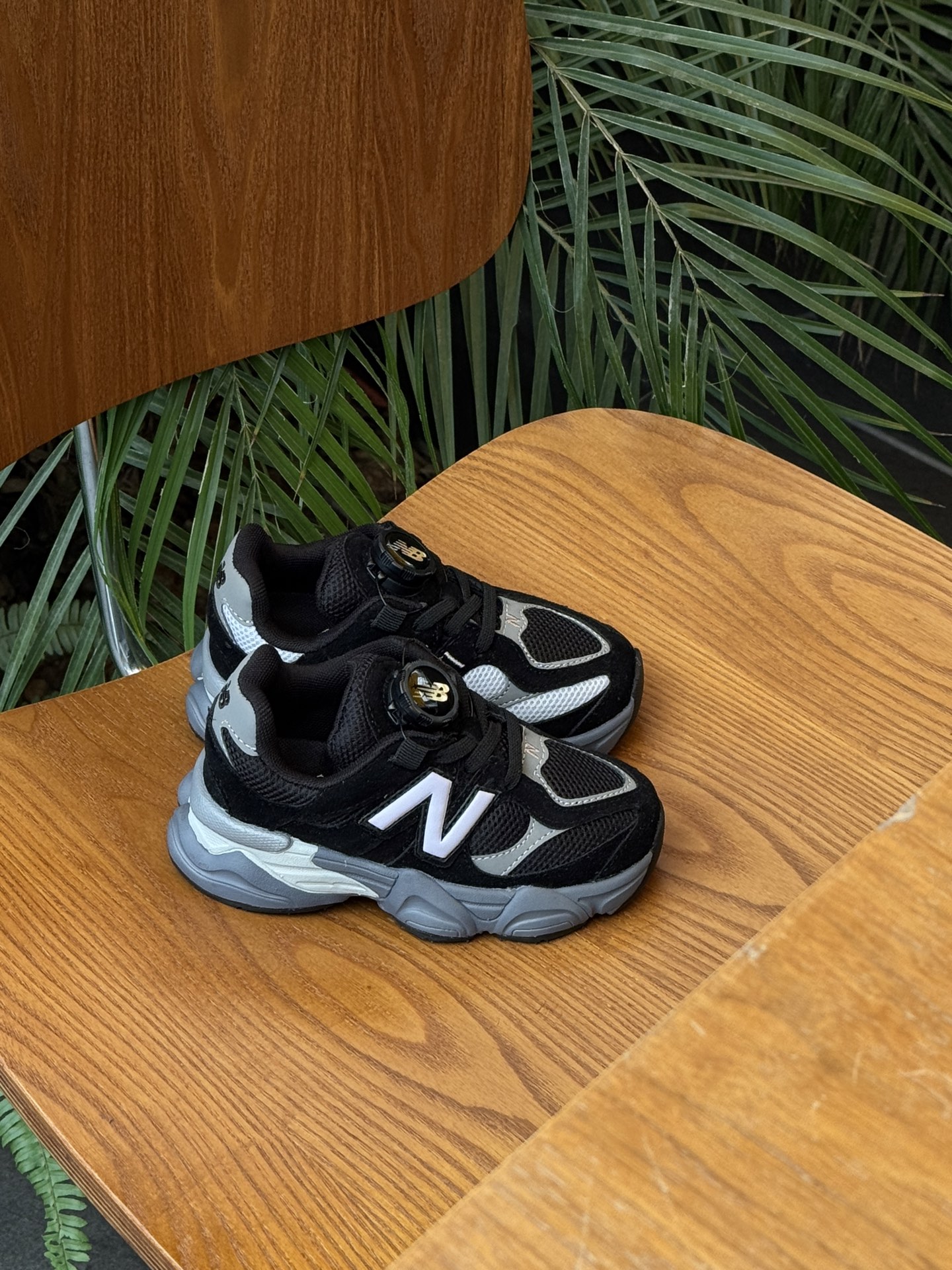 图片[4]-NB 9060旋钮扣儿童老爹鞋运动鞋跑步鞋24-37码 经典NB9060旋钮扣老爹款🆕旋钮扣扣设计，穿脱方便✌🏻老爹款式设计，百搭又时髦✨-选品中心