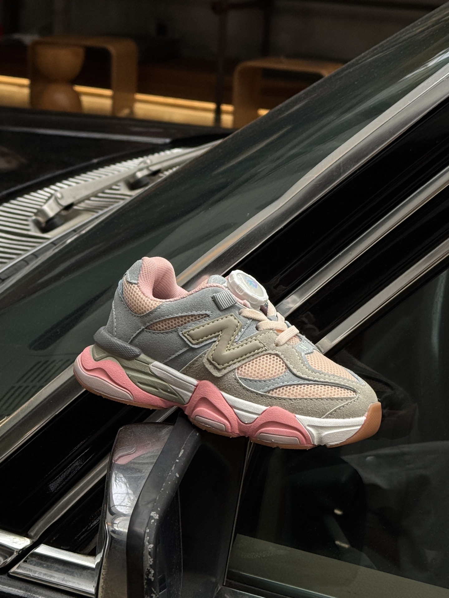 图片[2]-NB 9060旋钮扣儿童老爹鞋运动鞋跑步鞋24-37码 经典NB9060旋钮扣老爹款🆕旋钮扣扣设计，穿脱方便✌🏻老爹款式设计，百搭又时髦✨-选品中心