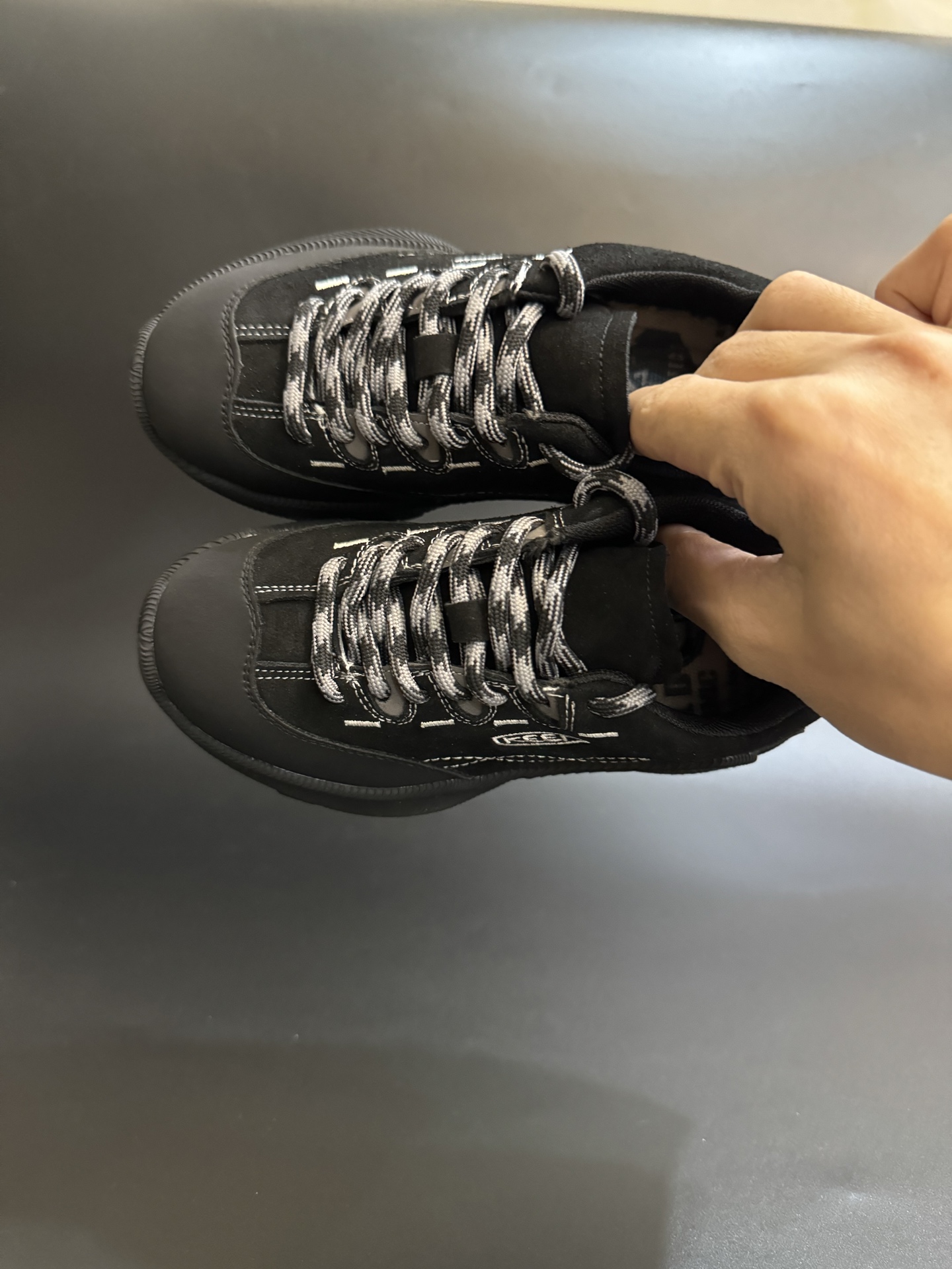 图片[2]-KEEN 联名款儿童鞋户外徒步登山运动鞋童鞋 户外登山运动 萌宝必备童鞋🔥 优质麂皮面料，防水材质✌🏻 橡胶耐磨防滑大底，脚感超赞👍🏻 丑萌丑萌的超可爱😍 尺码：26-37-选品中心