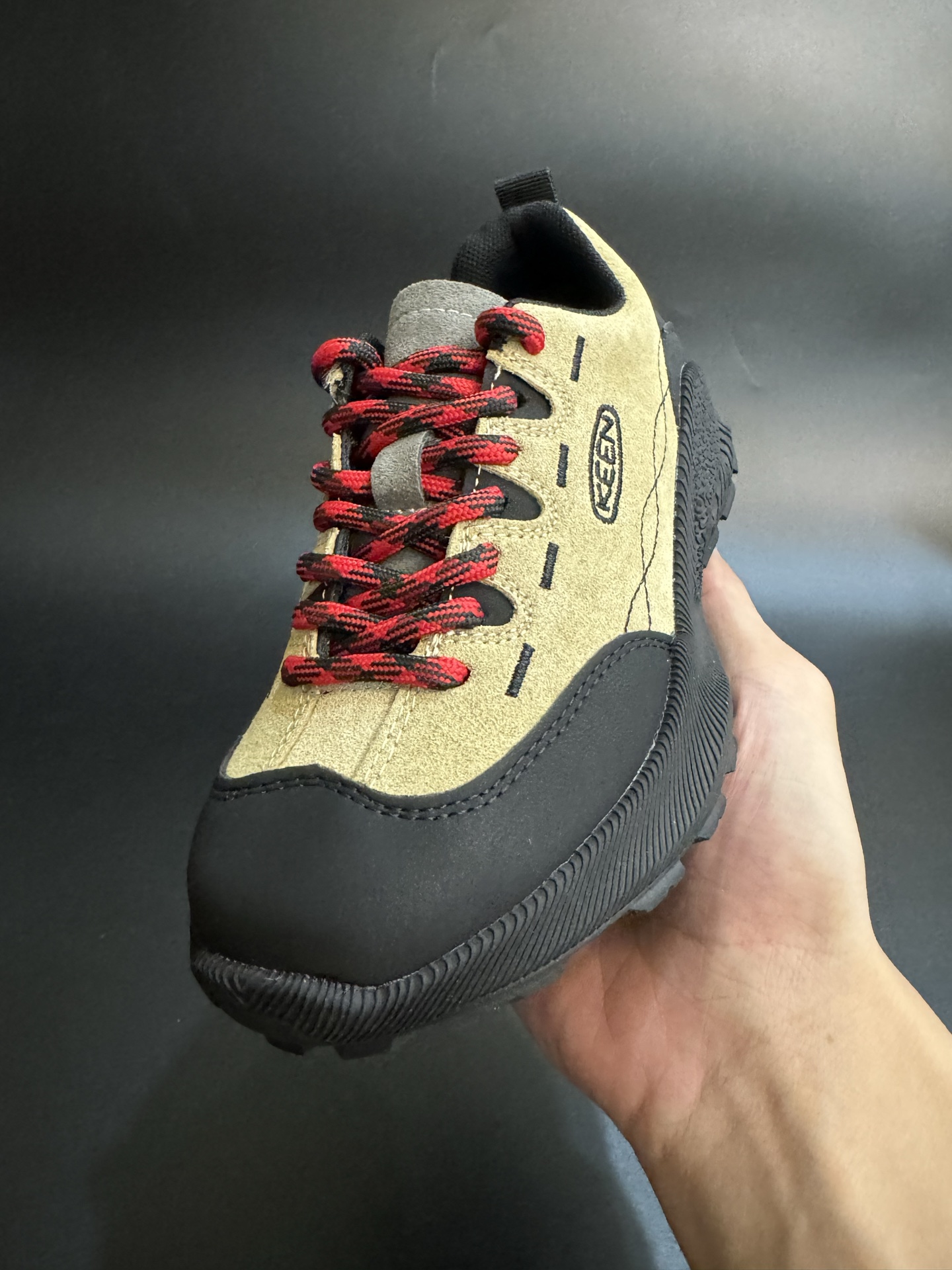 图片[4]-KEEN 联名款儿童鞋户外徒步登山运动鞋童鞋 户外登山运动 萌宝必备童鞋🔥 优质麂皮面料，防水材质✌🏻 橡胶耐磨防滑大底，脚感超赞👍🏻 丑萌丑萌的超可爱😍 尺码：26-37-选品中心