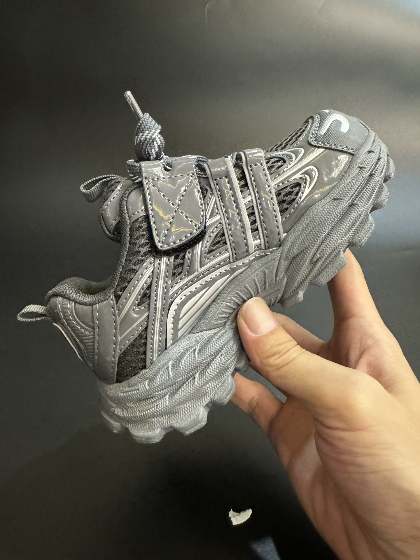 图片[5]-AD爆米花软底儿童老爹鞋时尚休闲运动童鞋26-37 百搭又不失时尚的三条纹透气性鞋面 舒适不闷脚☁️耐磨防滑轻便大底，脚感超赞👍🏻-选品中心