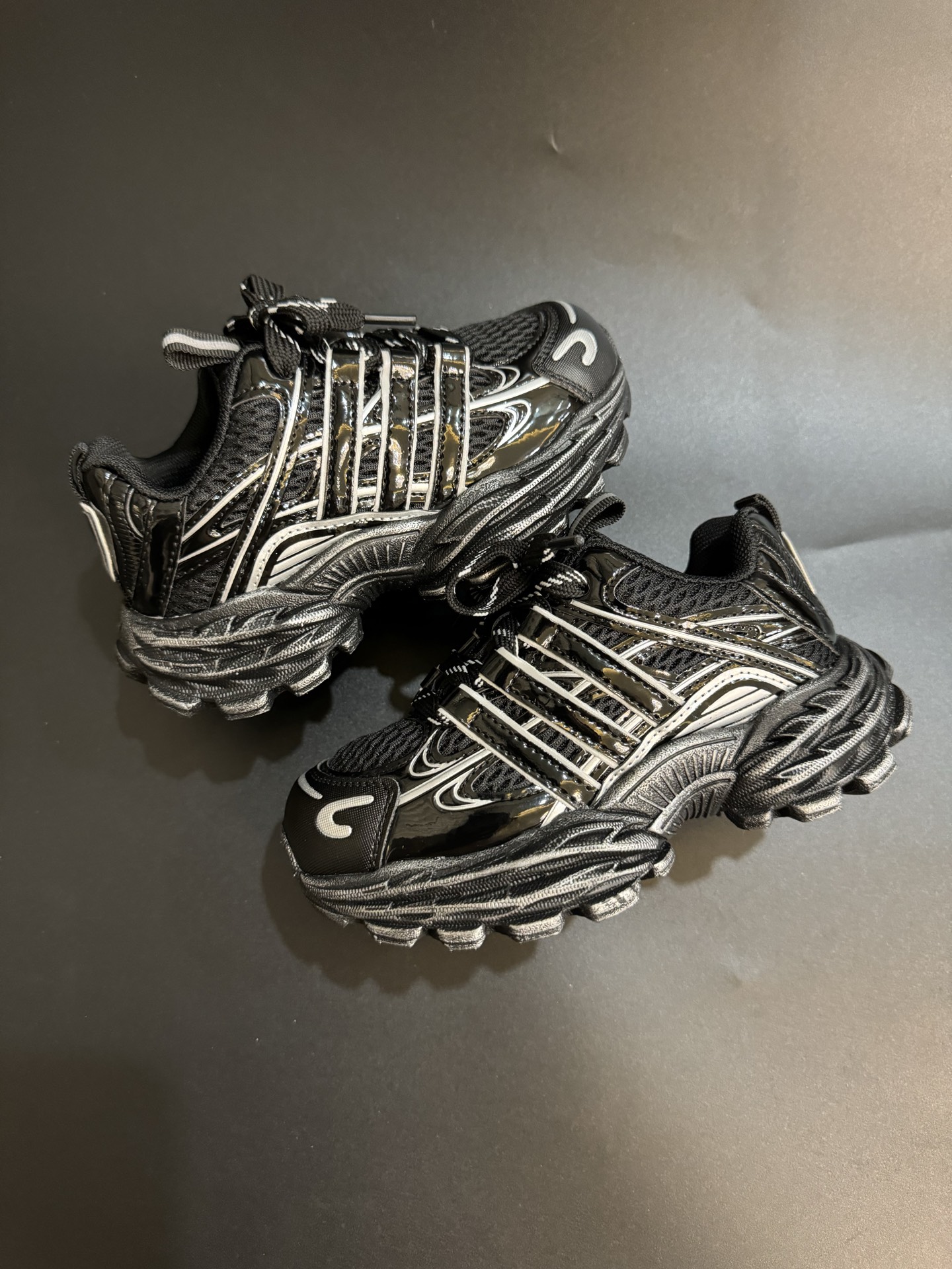 图片[8]-AD爆米花软底儿童老爹鞋时尚休闲运动童鞋26-37 百搭又不失时尚的三条纹透气性鞋面 舒适不闷脚☁️耐磨防滑轻便大底，脚感超赞👍🏻-选品中心