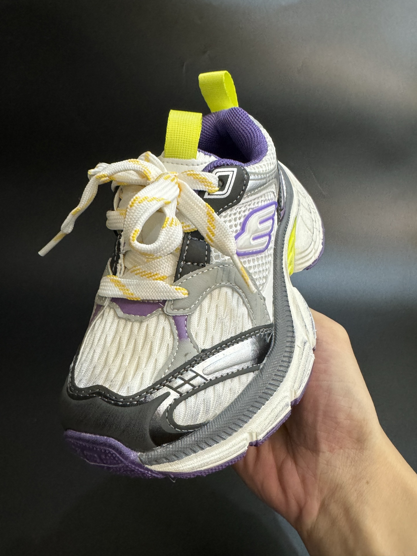 图片[4]-巴黎10代儿童魔术贴老爹鞋轻便厚底时尚运动童鞋26-37码 经典巴黎世家老爹鞋🆕双网面设计，透气又舒适☁️.魔术贴设计，穿脱方便✌🏻.-选品中心