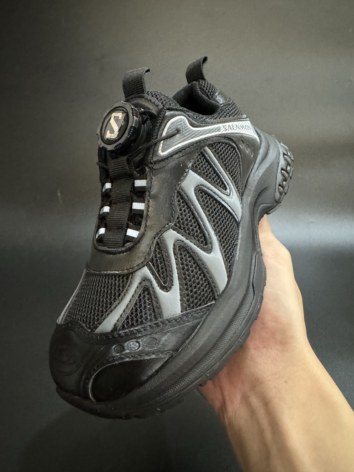 图片[4]-萨络蒙XT-WHISPER旋钮扣童鞋26-37 白敬亭同款网红款儿童休闲户外越野机能运动跑步鞋 实际脚长加1–1.5CM后选内长-选品中心