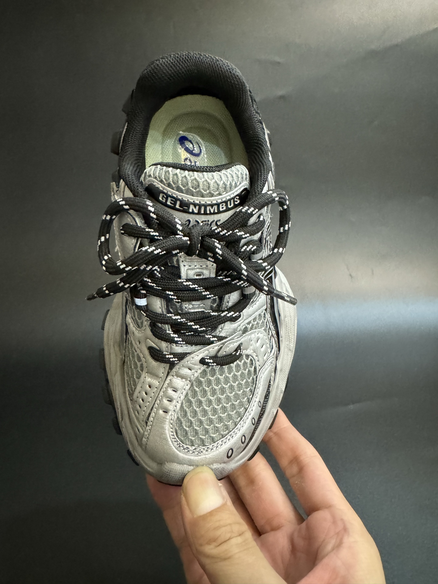 图片[6]-ASICS/亚瑟士 儿童老爹鞋厚底户外越野休闲运动跑步鞋。#透气网眼鞋面搭配合成革材质#采用全新AHAR+橡胶材质, 尺码26-37 透气性鞋面 舒适不闷脚☁️ 耐磨防滑轻便大底，脚感超赞👍🏻-选品中心