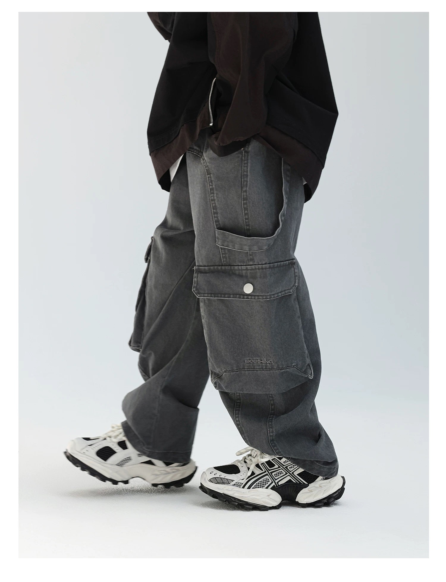 图片[4]-ASICS/亚瑟士 儿童老爹鞋厚底户外越野休闲运动跑步鞋。#透气网眼鞋面搭配合成革材质#采用全新AHAR+橡胶材质, 尺码26-37 透气性鞋面 舒适不闷脚☁️ 耐磨防滑轻便大底，脚感超赞👍🏻-选品中心