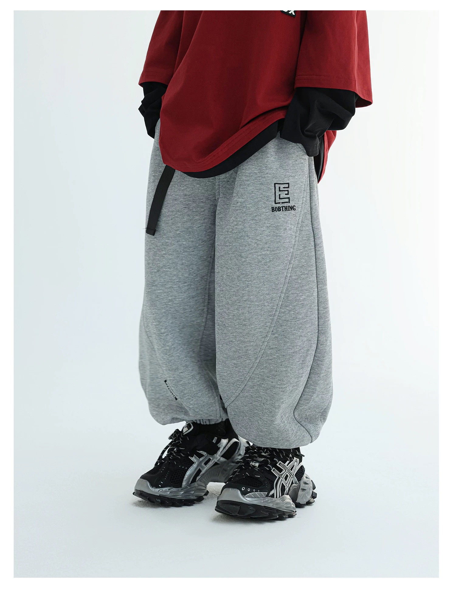 图片[2]-ASICS/亚瑟士 儿童老爹鞋厚底户外越野休闲运动跑步鞋。#透气网眼鞋面搭配合成革材质#采用全新AHAR+橡胶材质, 尺码26-37 透气性鞋面 舒适不闷脚☁️ 耐磨防滑轻便大底，脚感超赞👍🏻-选品中心