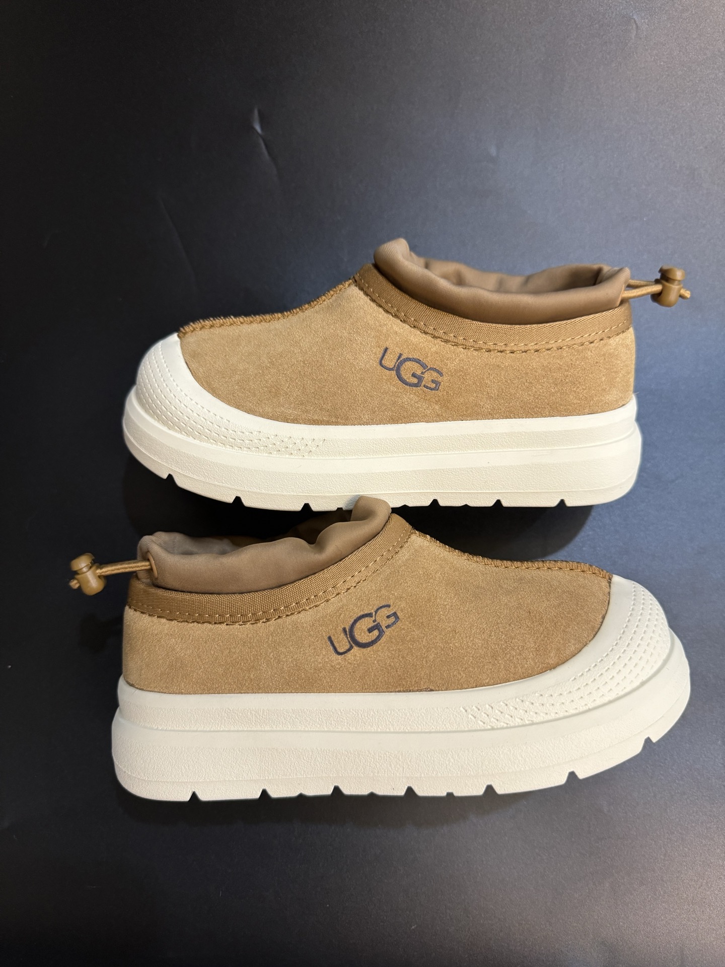 图片[9]-UGG王一博同款羊毛一体儿童低帮雪地靴 尺码：25-35码 经典UGG明星款式❤️ 低帮款式设计，保暖防风☁️ 羊毛一体系列，质感满满💯 橡胶耐磨防滑大底，脚感超赞👍🏻-选品中心