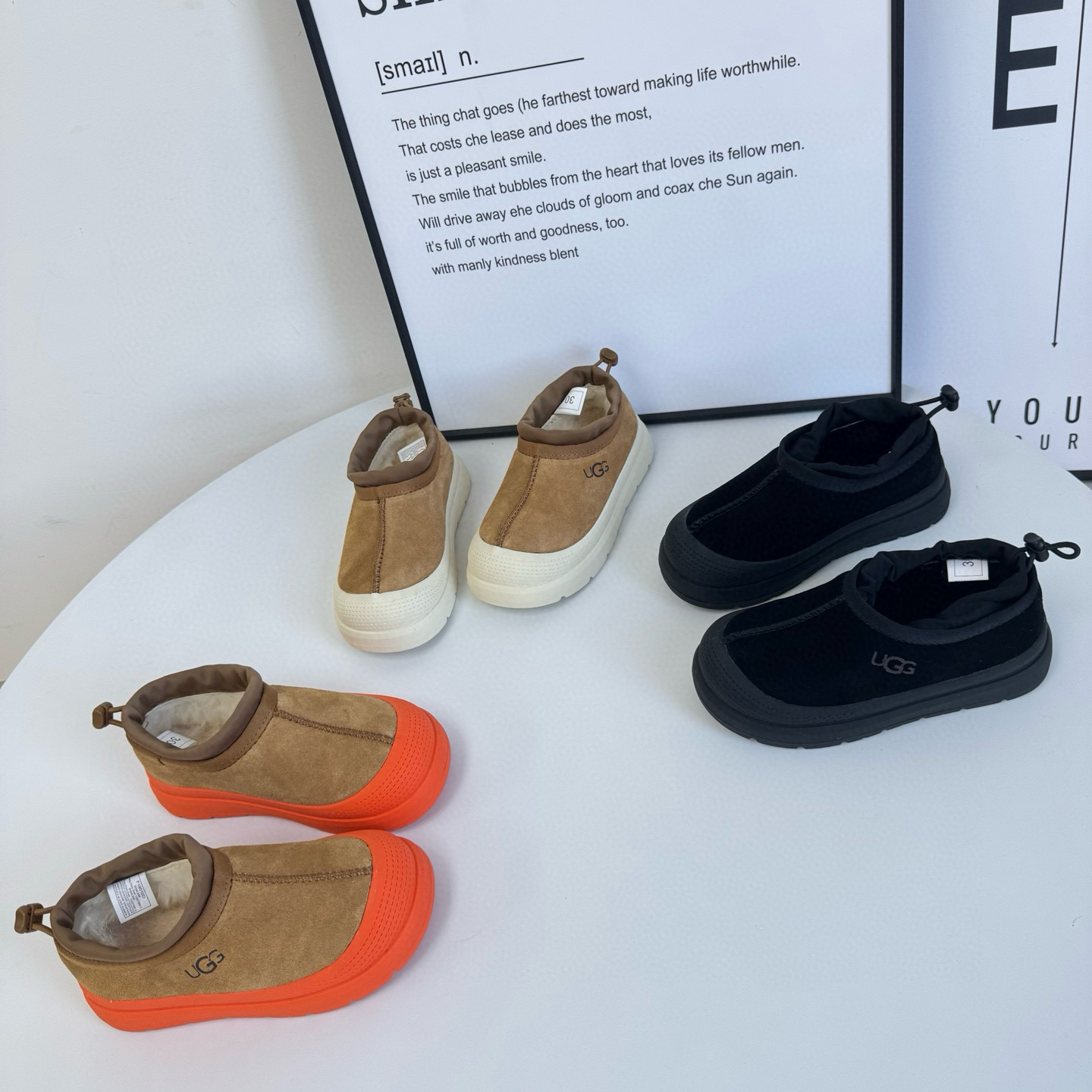 图片[9]-UGG王一博同款羊毛一体儿童低帮雪地靴 尺码：25-35码 经典UGG明星款式❤️ 低帮款式设计，保暖防风☁️ 羊毛一体系列，质感满满💯 橡胶耐磨防滑大底，脚感超赞👍🏻-选品中心