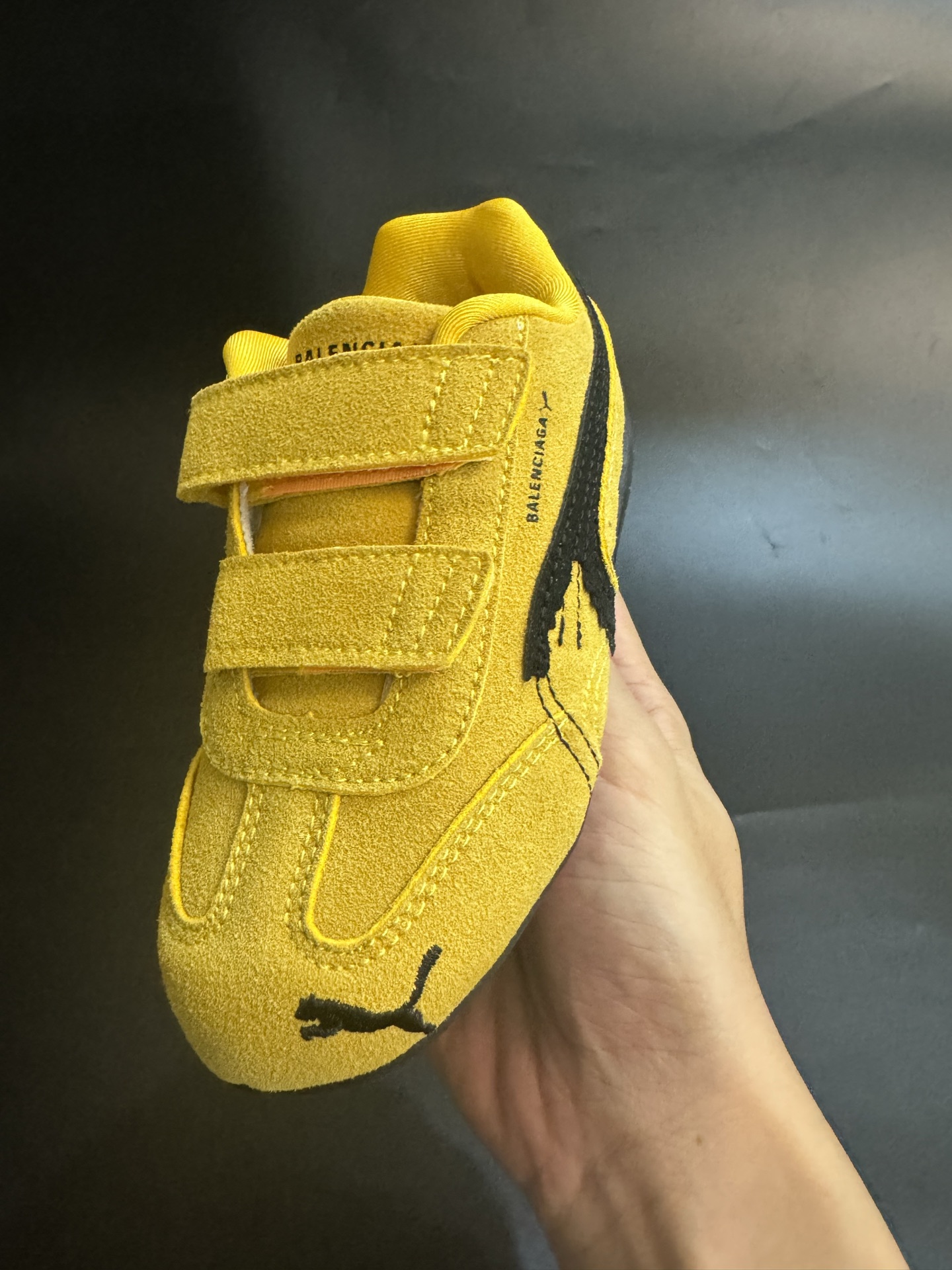 图片[4]-彪马巴黎联名款魔术贴复古德训儿童休闲鞋运动鞋 尺码：22–35码 经典PUMA联名系列🆕 优质猪八革面料，质感满满💯 两幅鞋带替换，附赠鞋带扣✔️ 橡胶耐磨防滑大底，脚感不言而喻☁️-选品中心