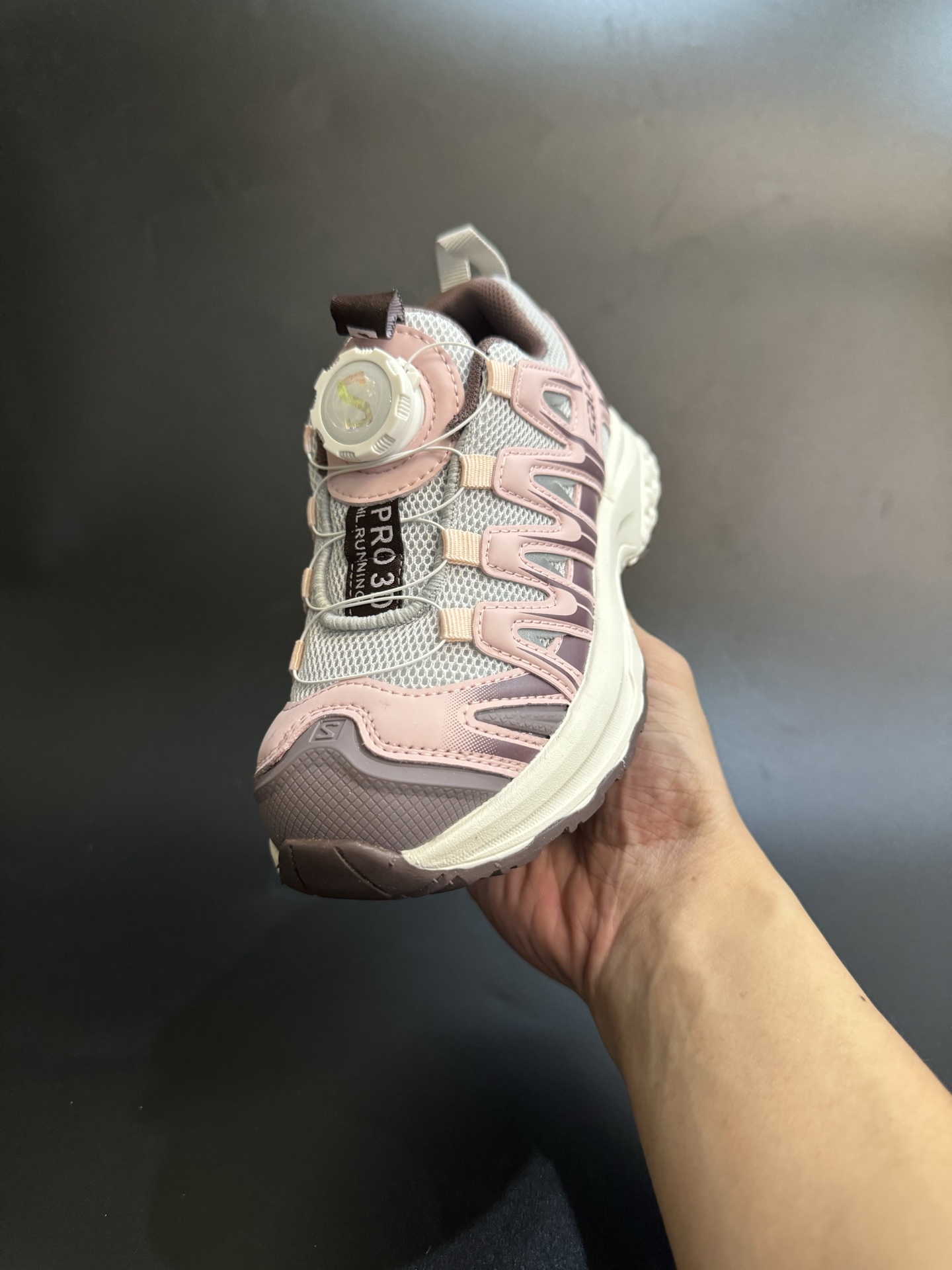 图片[4]-萨家 XA PRO 3D 旋钮扣童鞋户外跑步鞋运动鞋 明星同款网红款儿童休闲户外越野机能运动跑步鞋尺码：26-37码 实际脚长加1–1.5CM后选内长-选品中心
